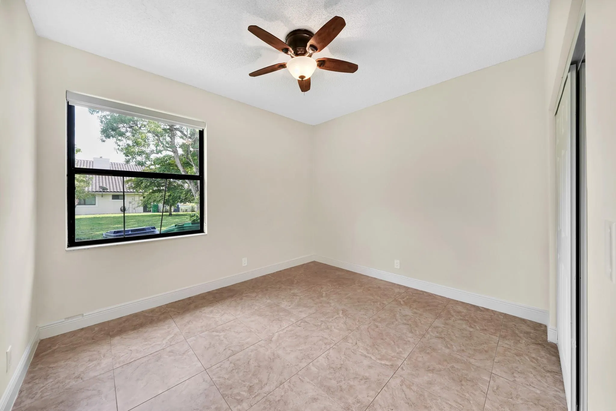 645 NW 102nd Ave
