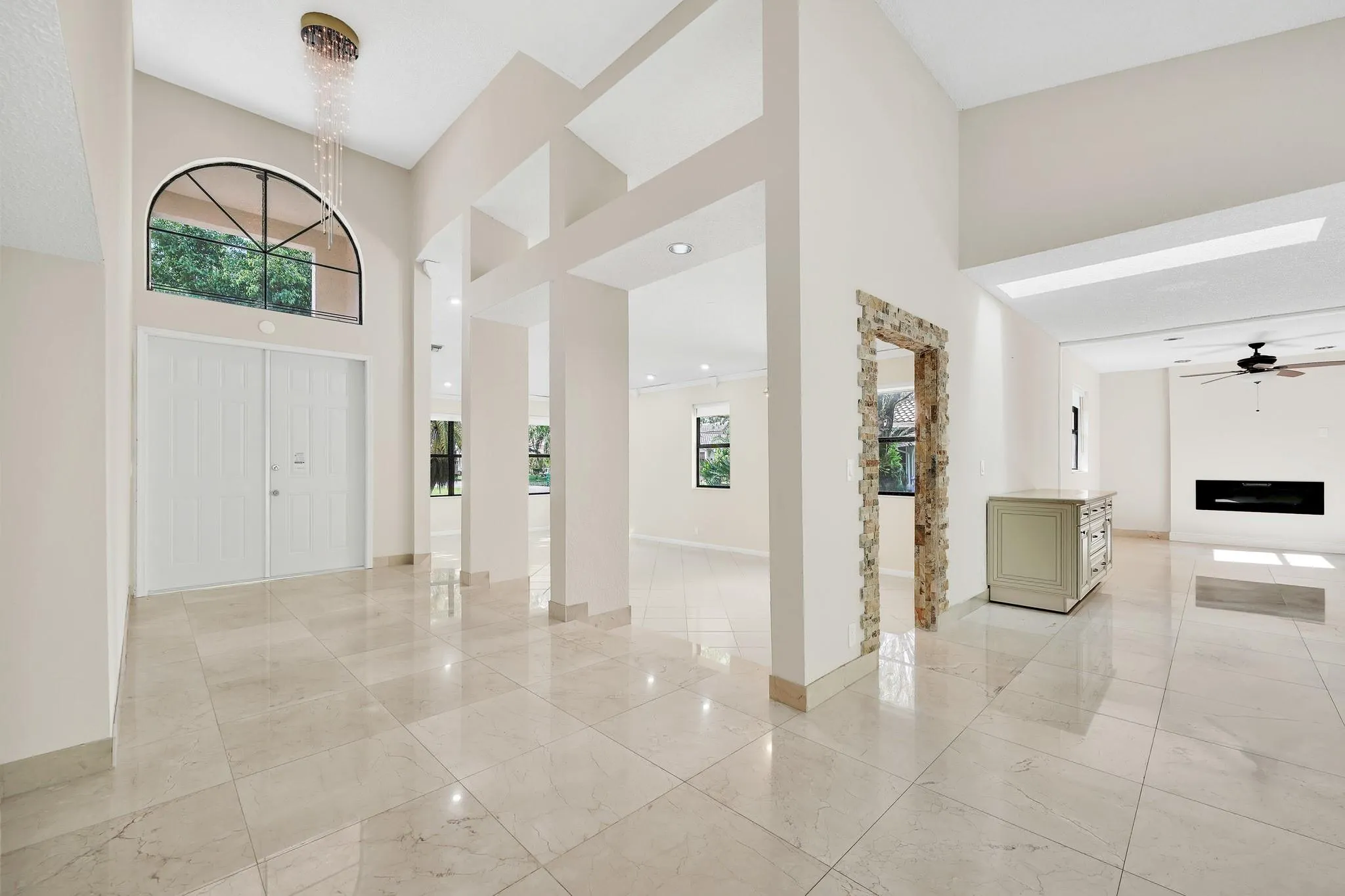 645 NW 102nd Ave