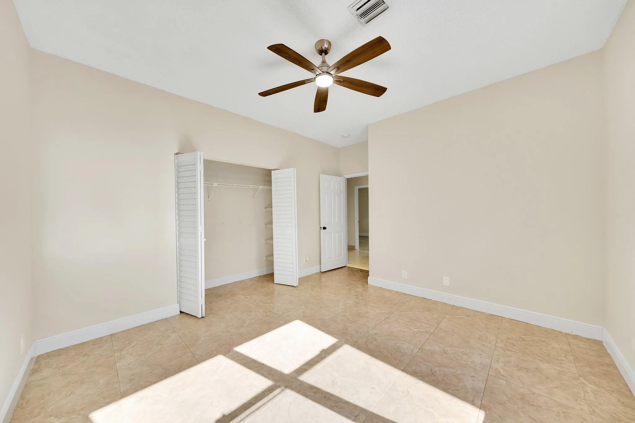645 NW 102nd Ave