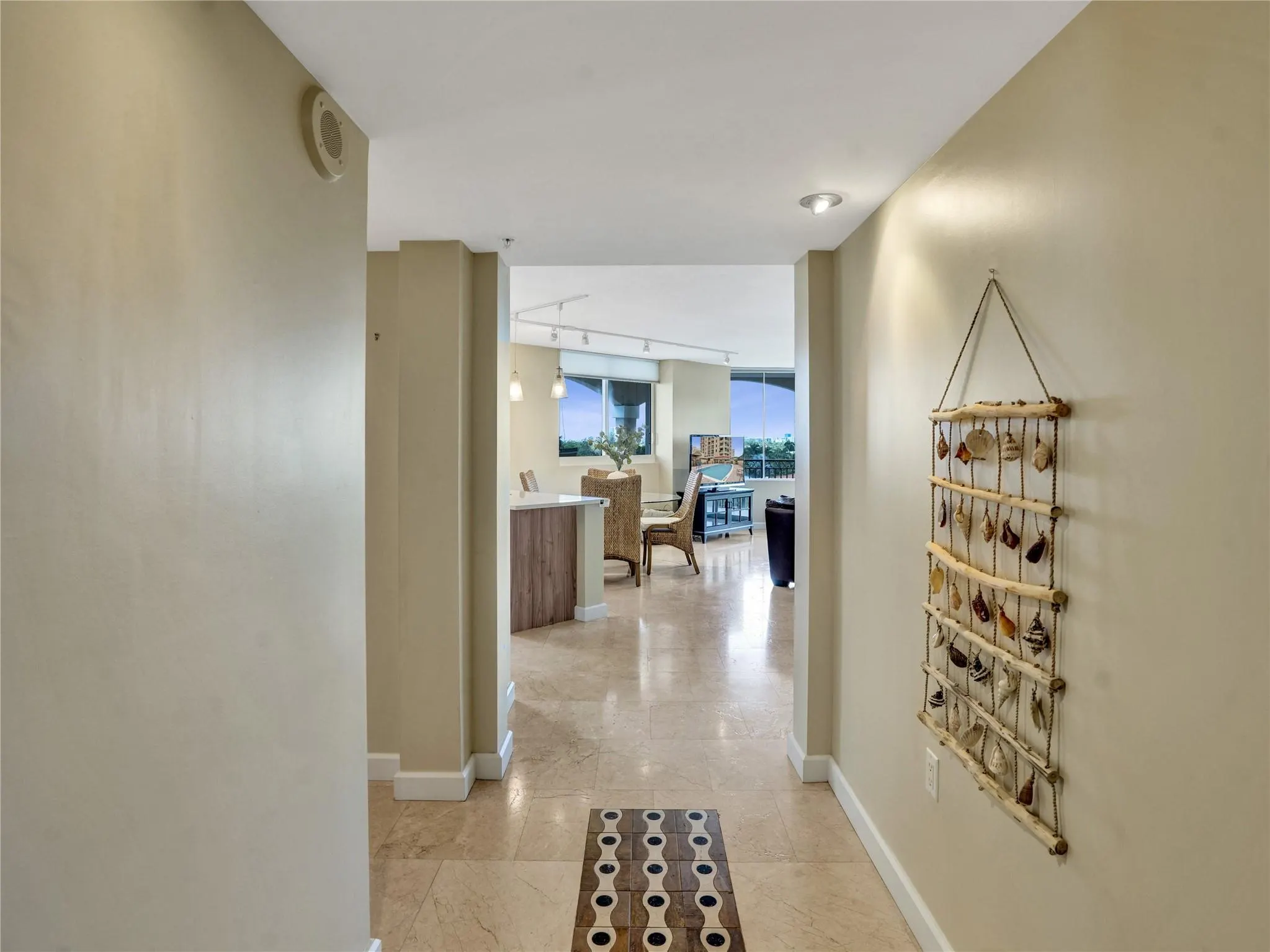2001 N Ocean Blvd, #502