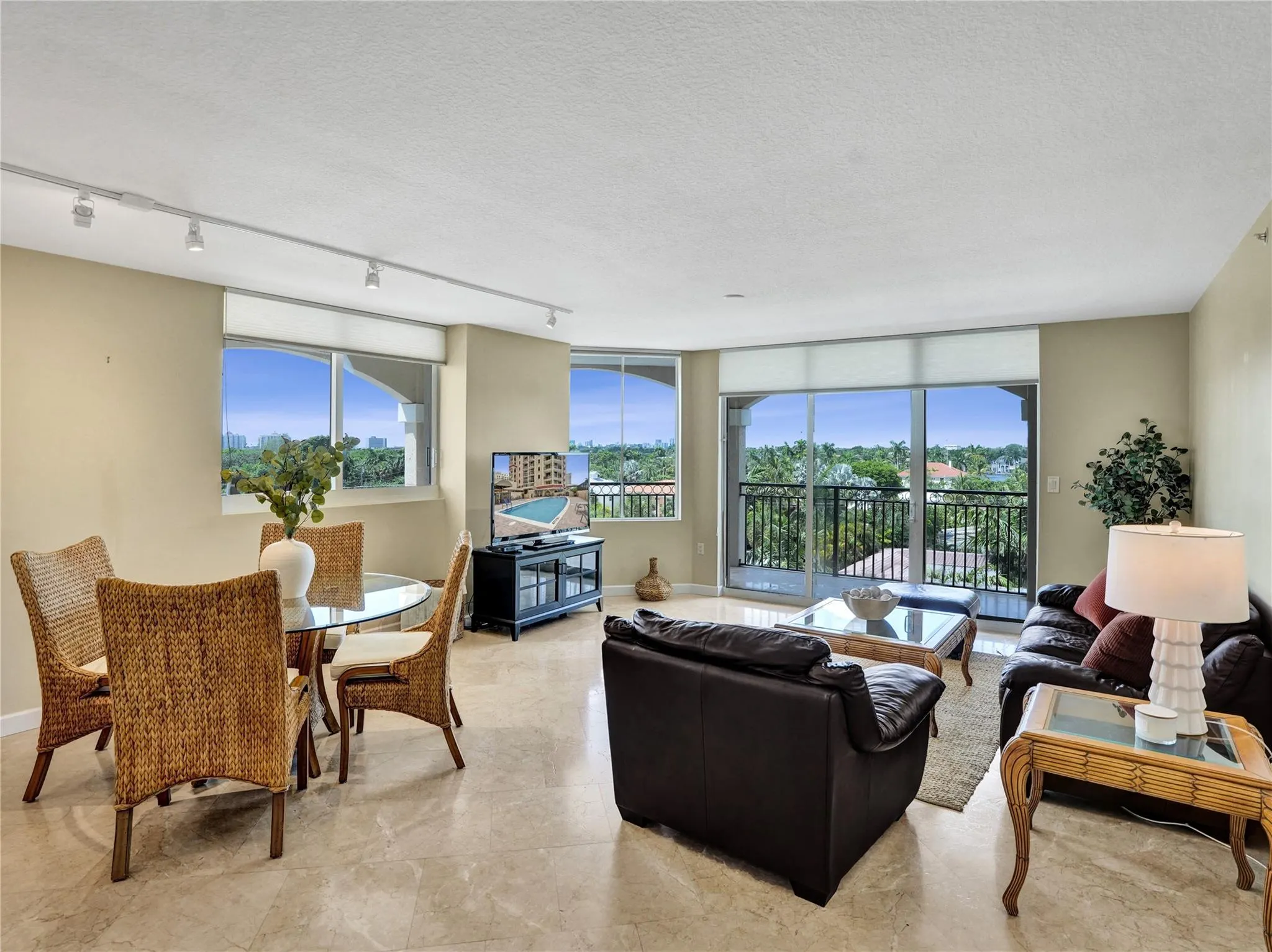 2001 N Ocean Blvd, #502