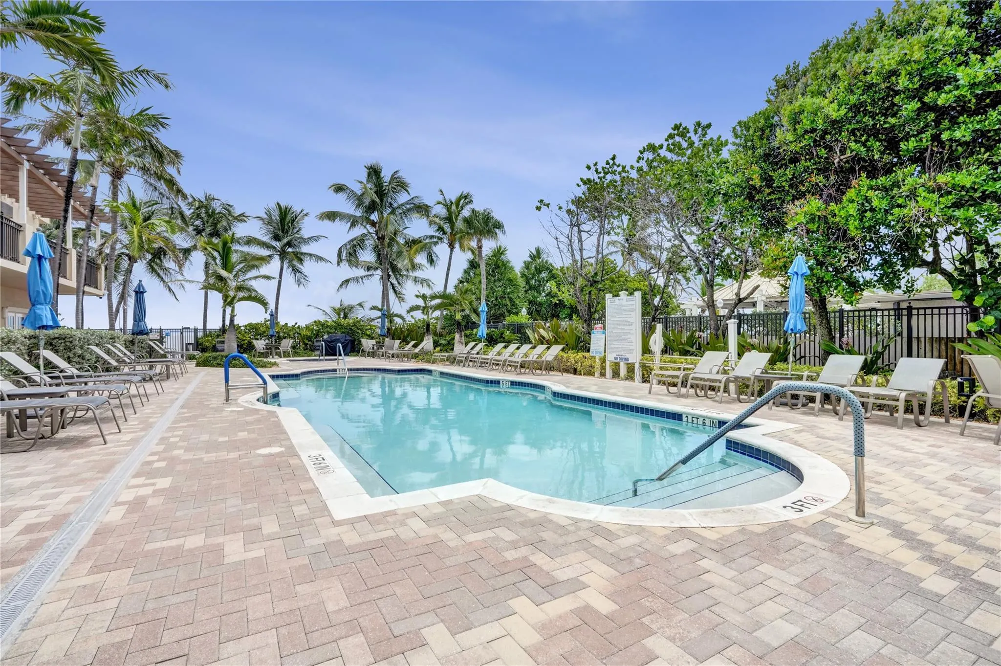 2001 N Ocean Blvd, #502