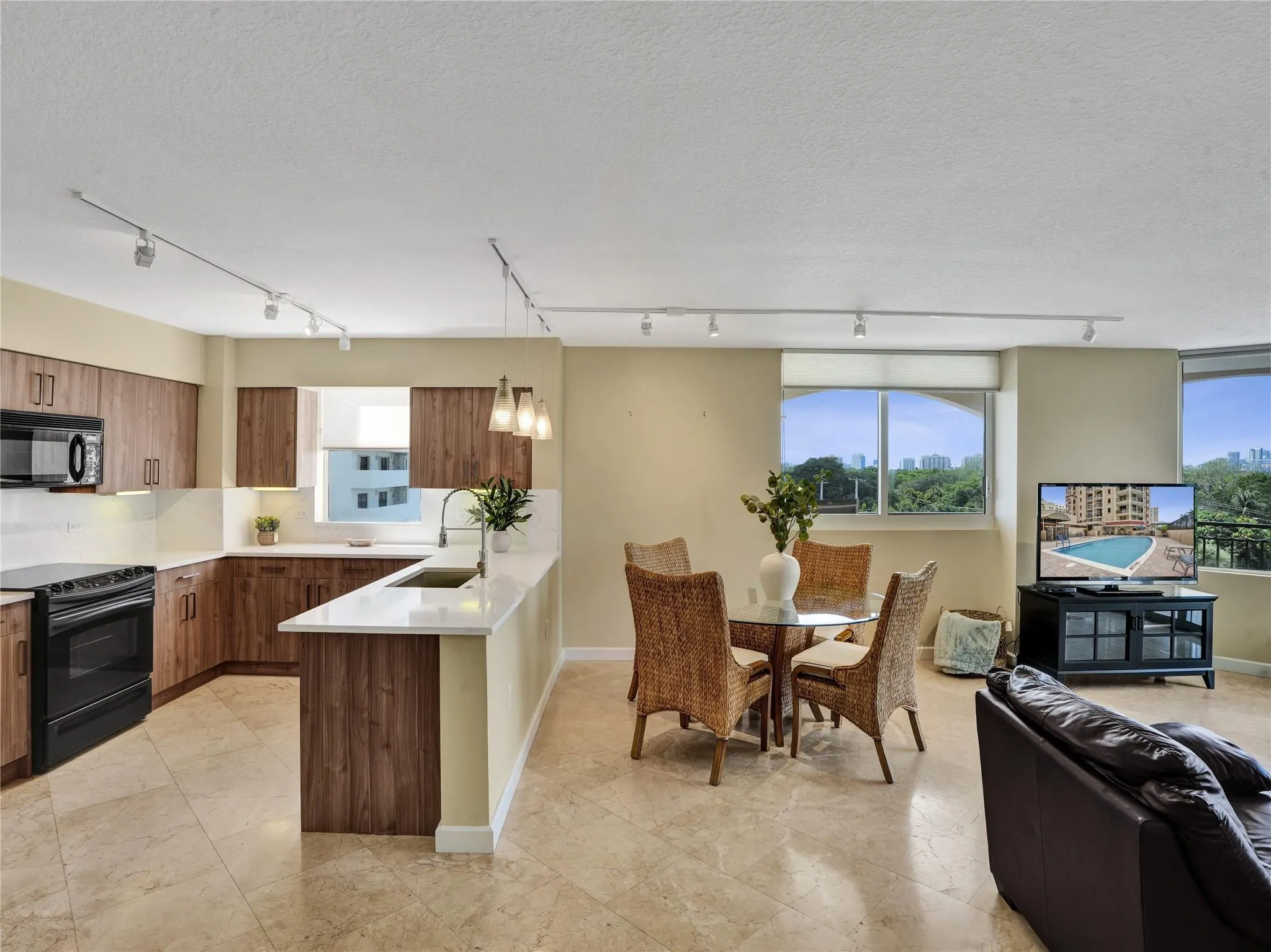 2001 N Ocean Blvd, #502