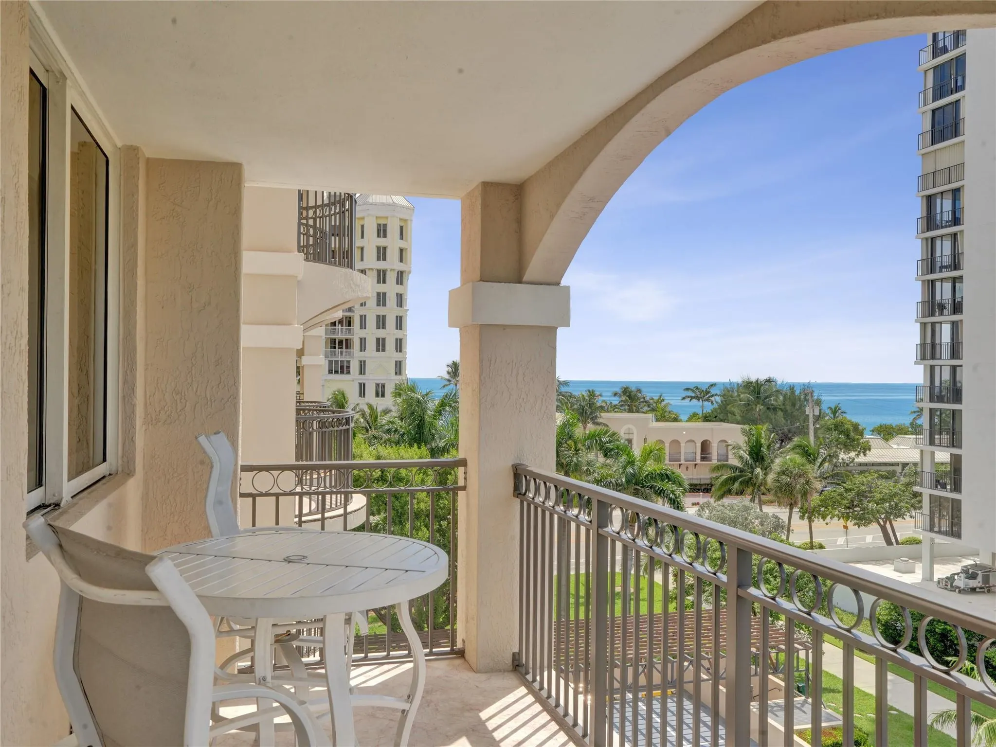 2001 N Ocean Blvd, #502