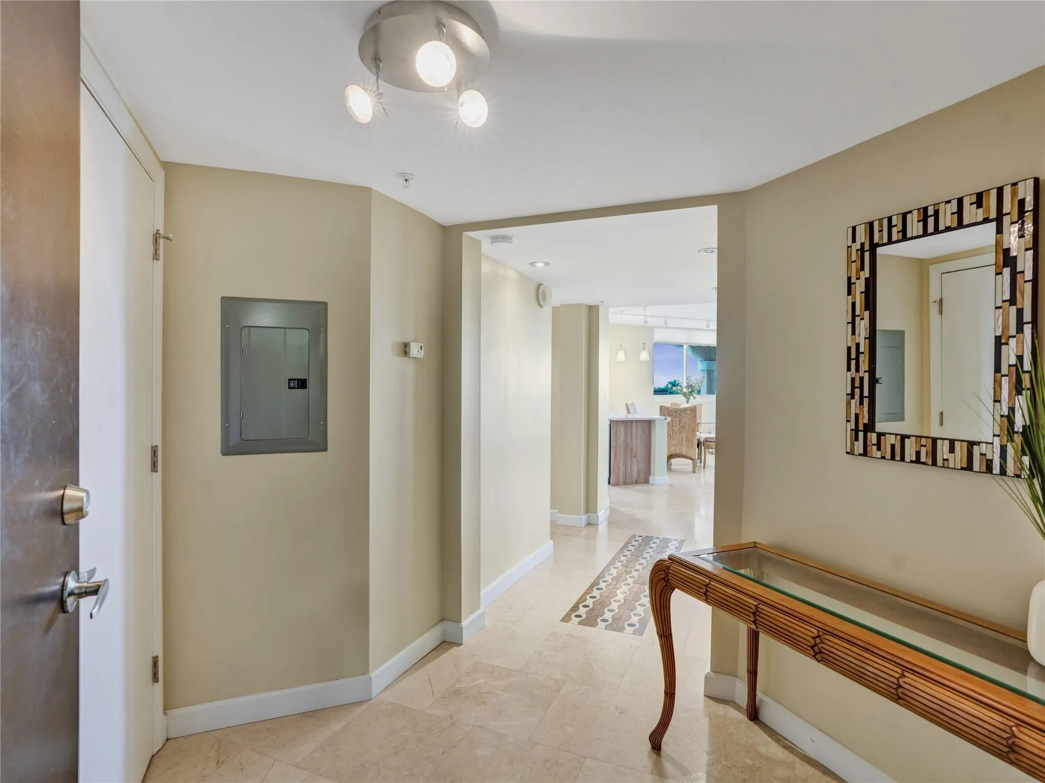 2001 N Ocean Blvd, #502