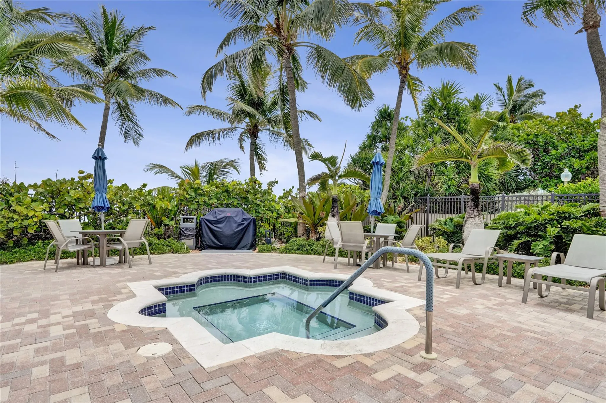 2001 N Ocean Blvd, #502