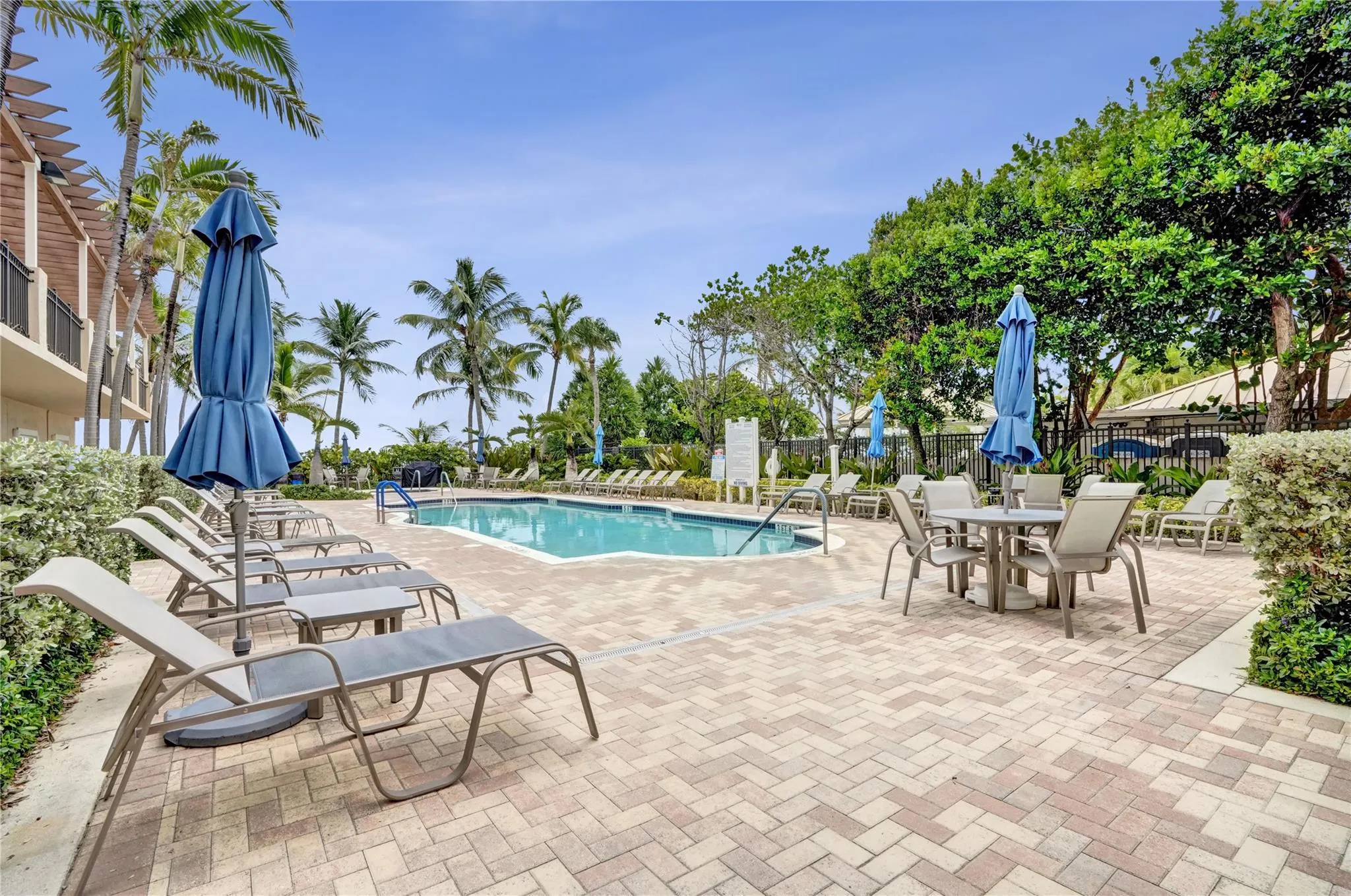 2001 N Ocean Blvd, #502