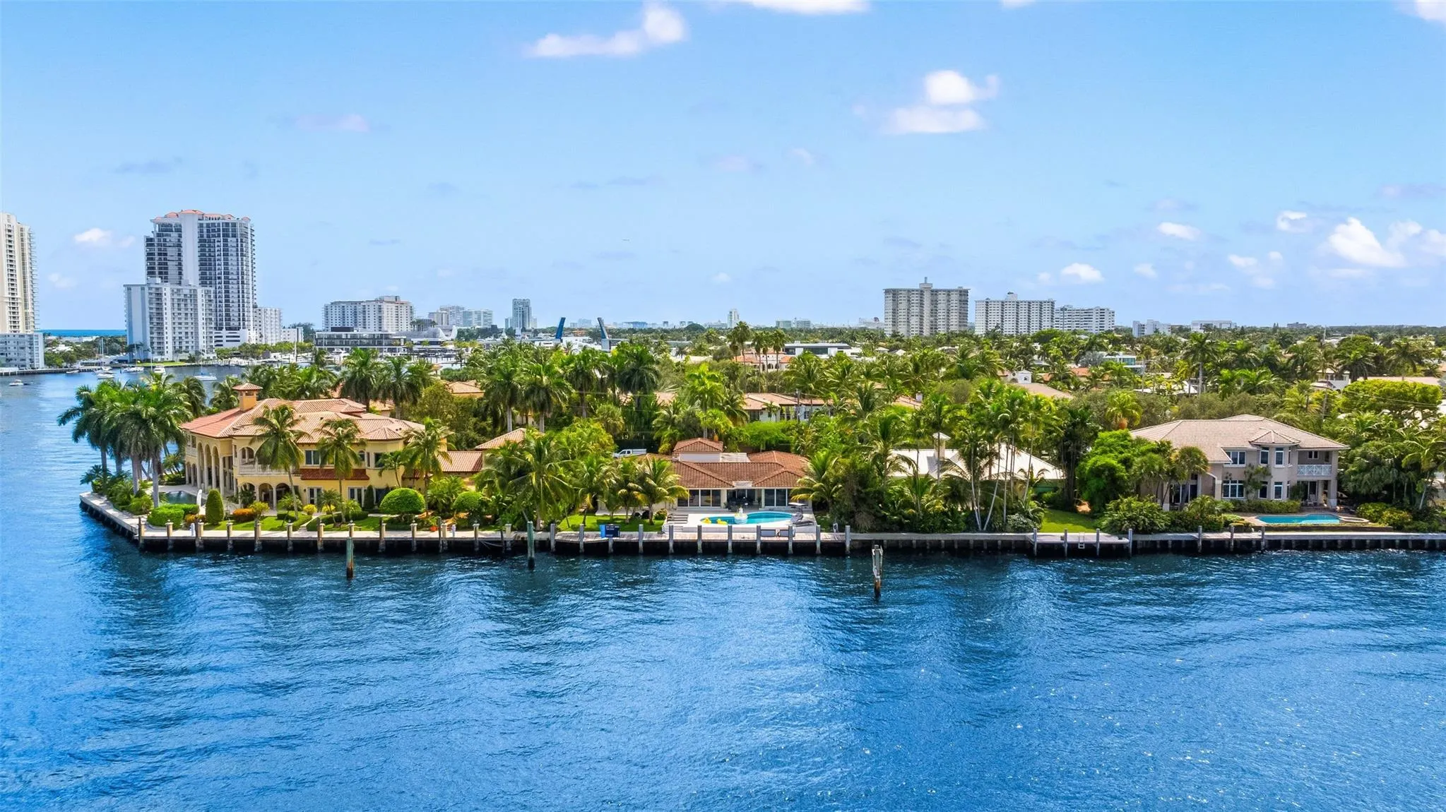 2701 Aqua Vista Blvd