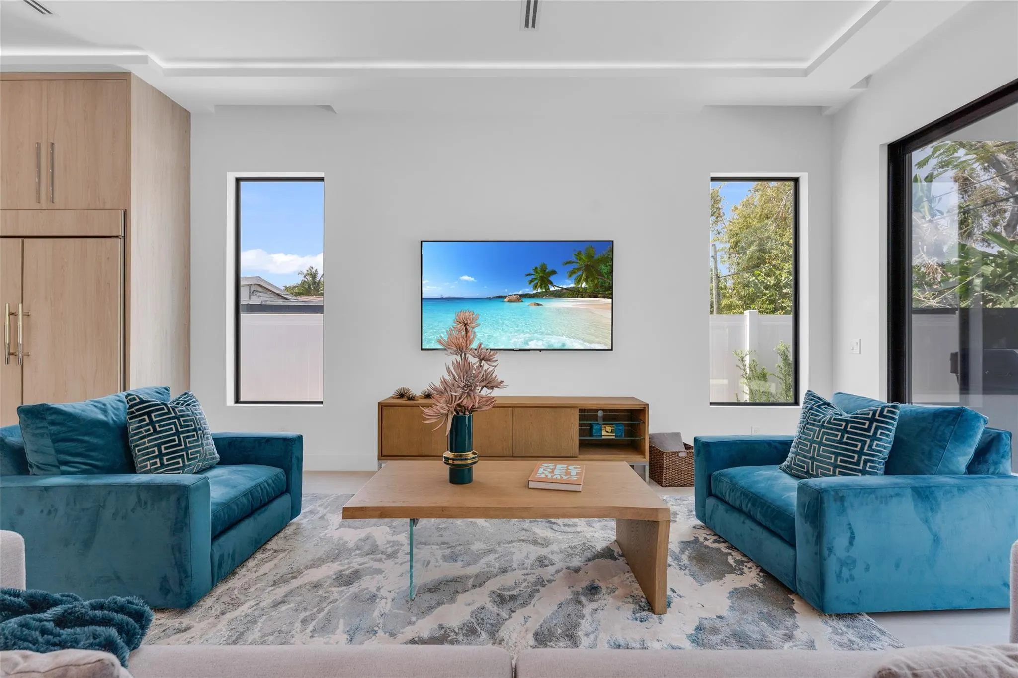 235 NE 11th Street