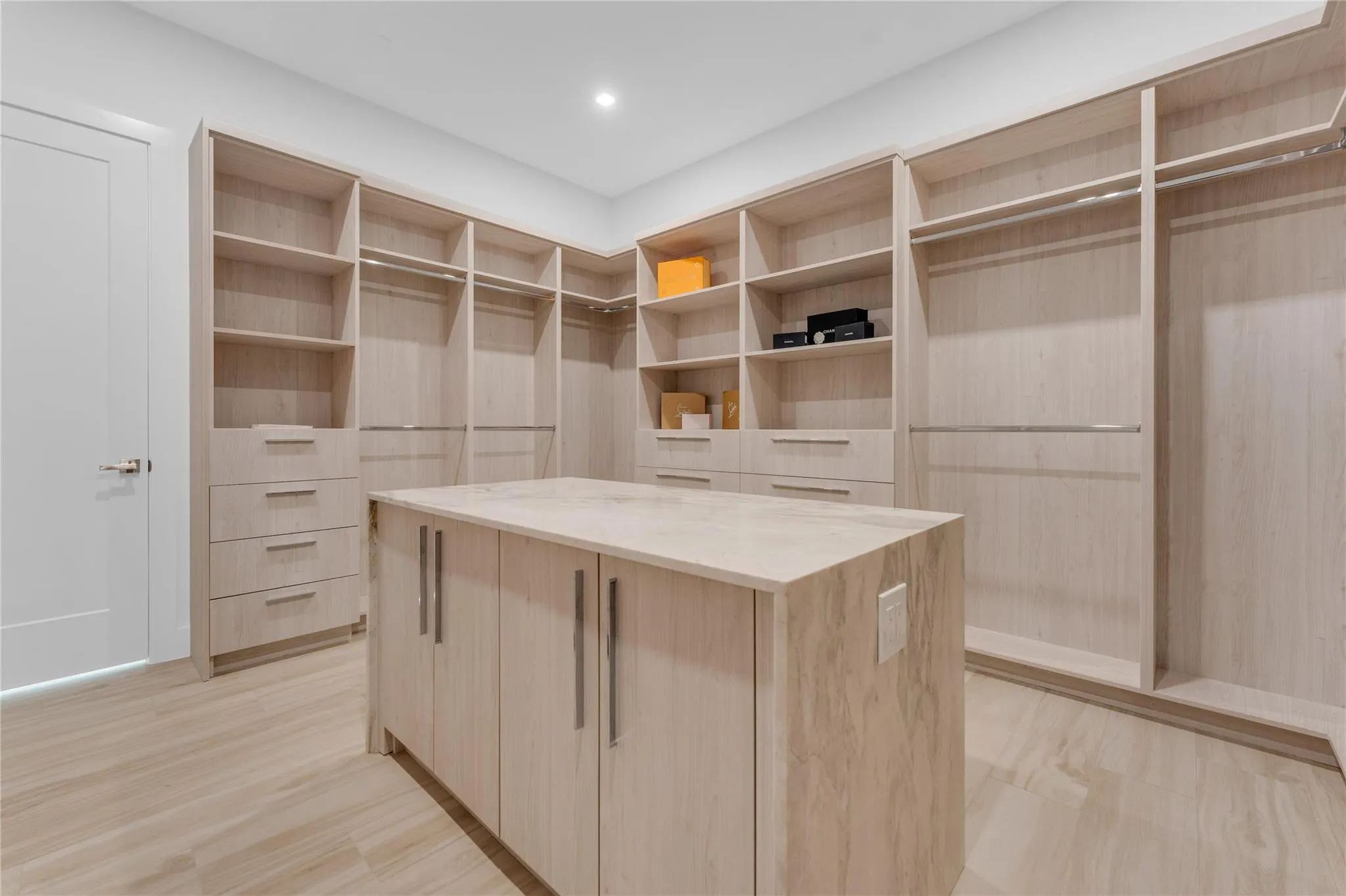 235 NE 11th Street