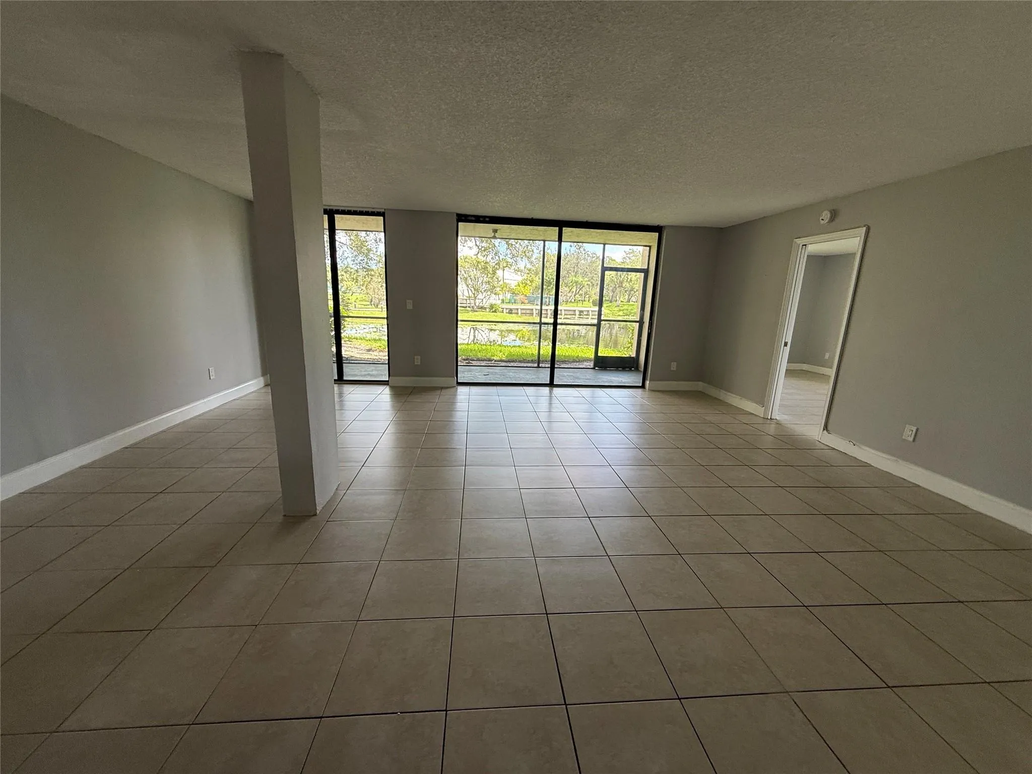 40 NW 76th Ave, #104-1