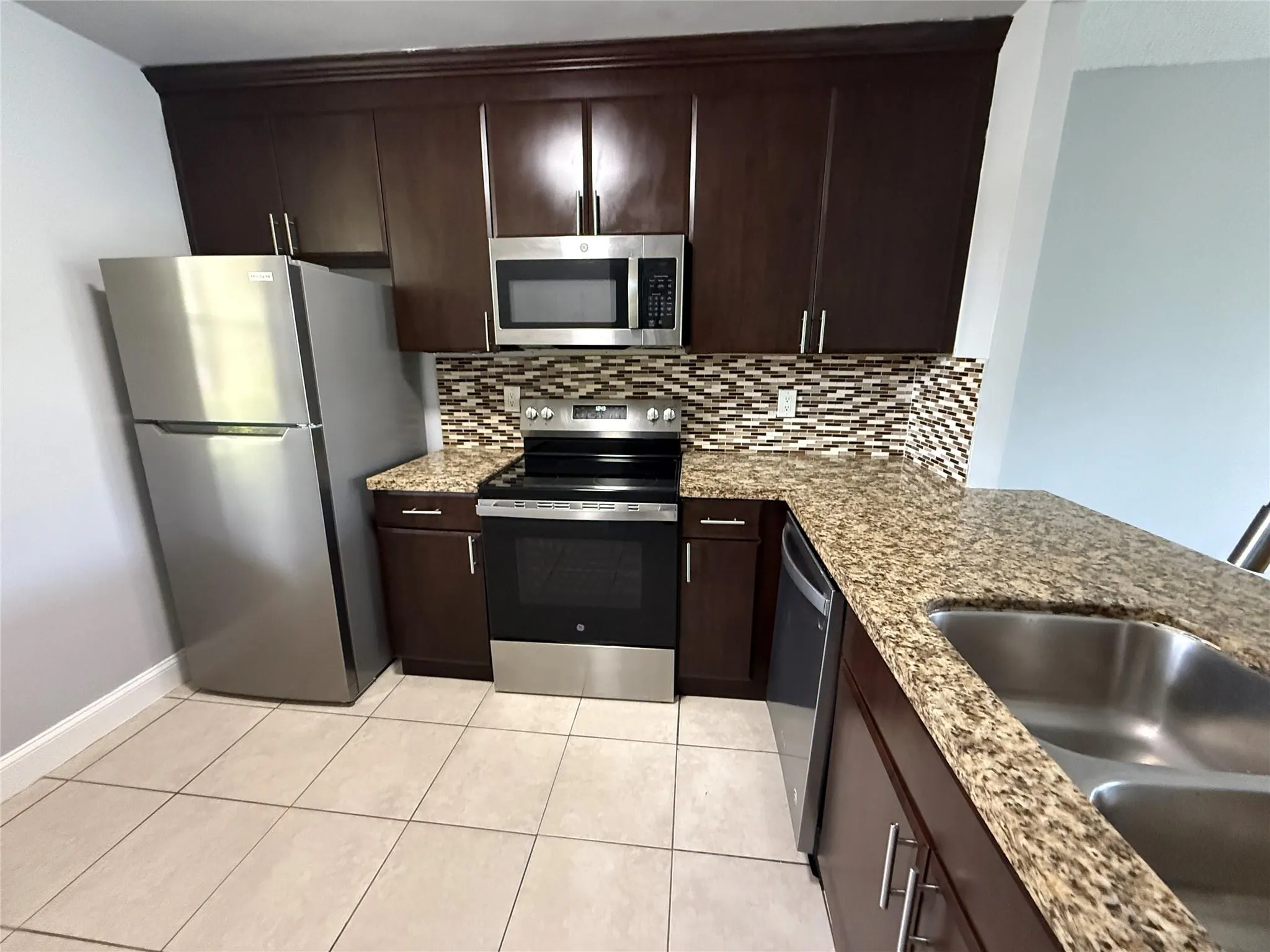 40 NW 76th Ave, #104-1