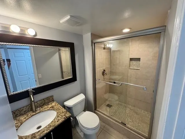 40 NW 76th Ave, #104-1