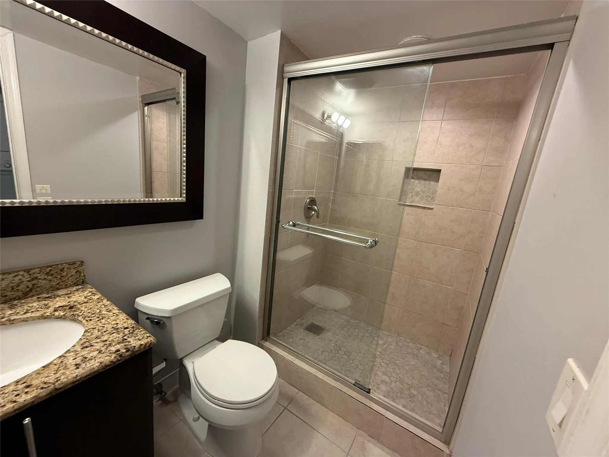 40 NW 76th Ave, #104-1