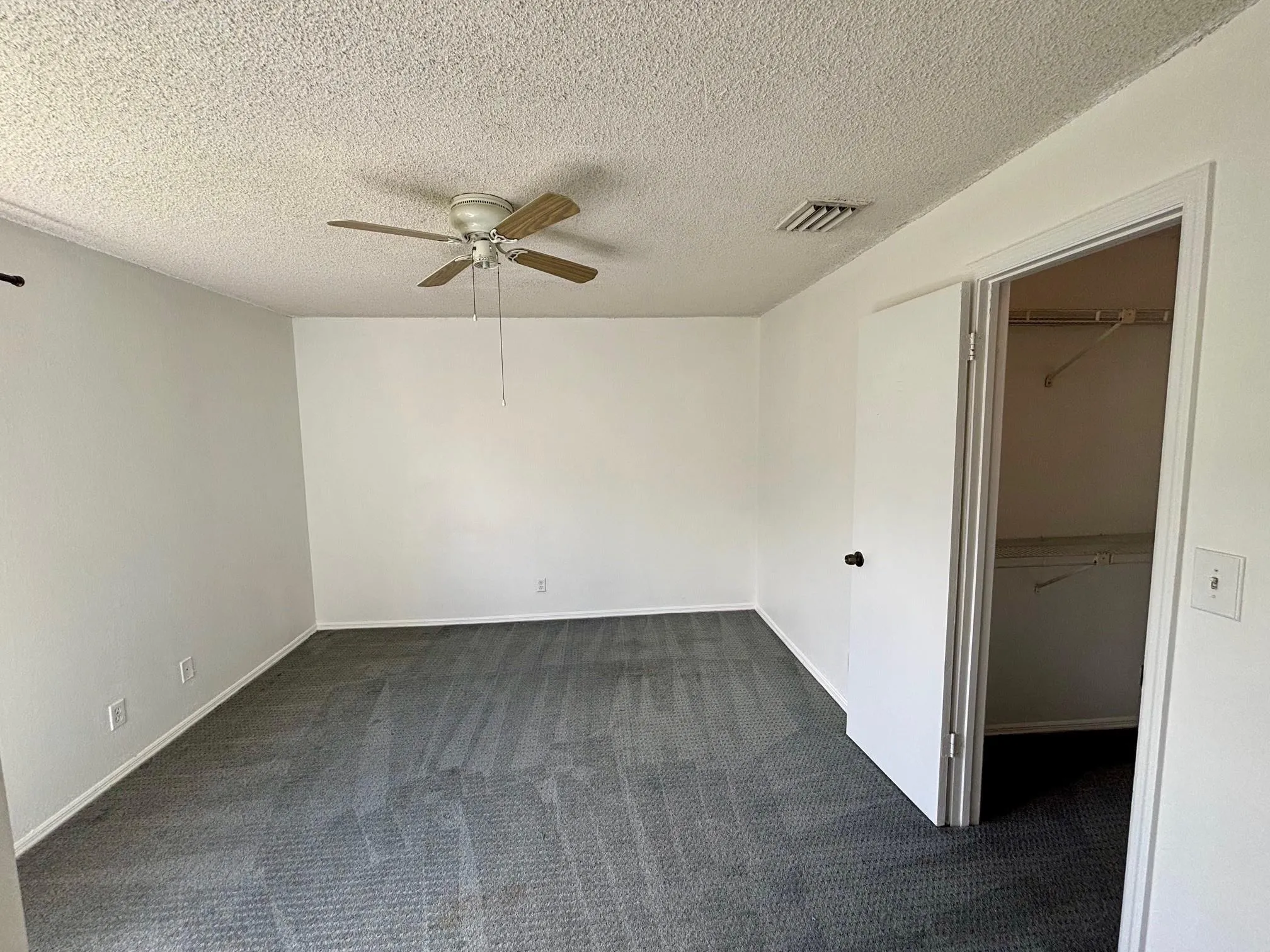 2796 S UNIVERSITY DR, #2207