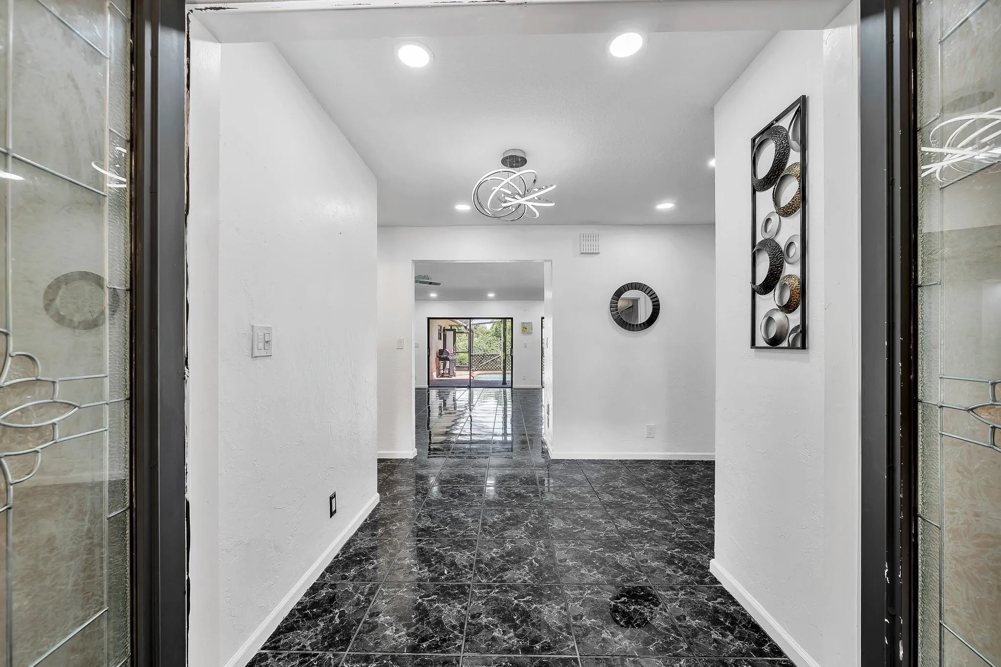 303 NW 105th Ter