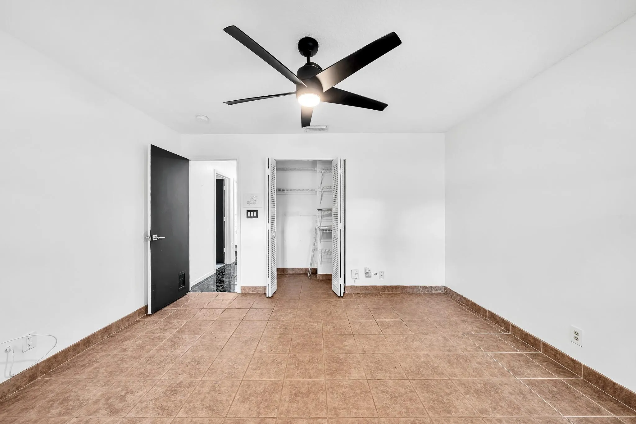 303 NW 105th Ter