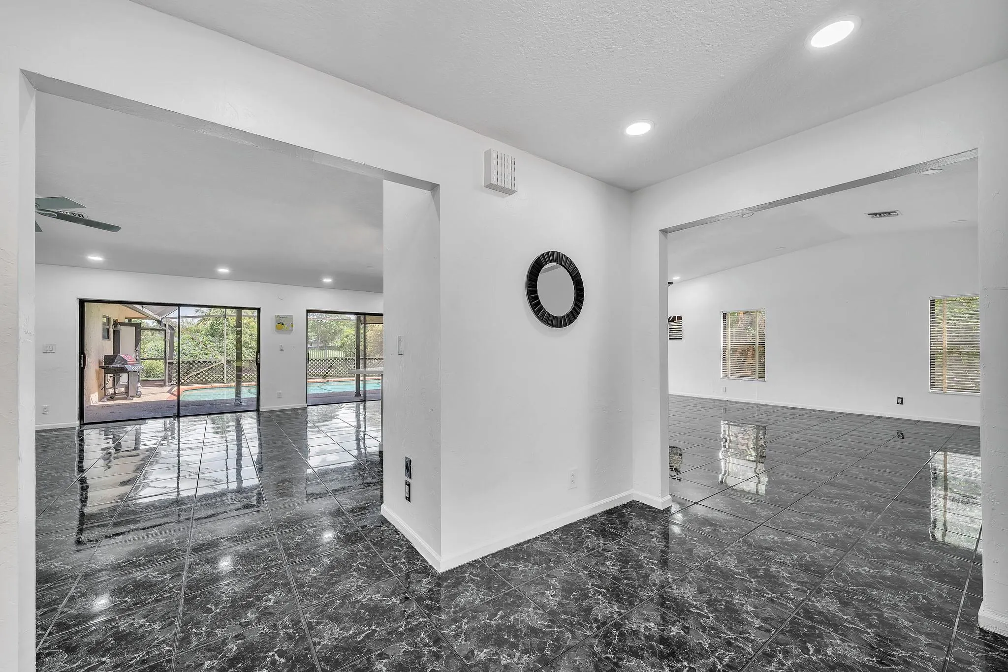 303 NW 105th Ter