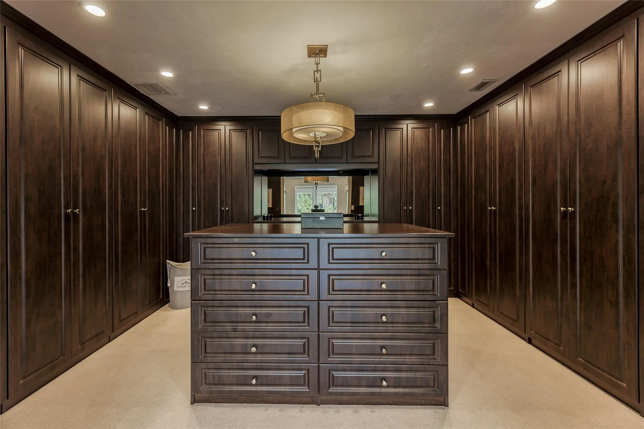 524 Poinciana Dr.