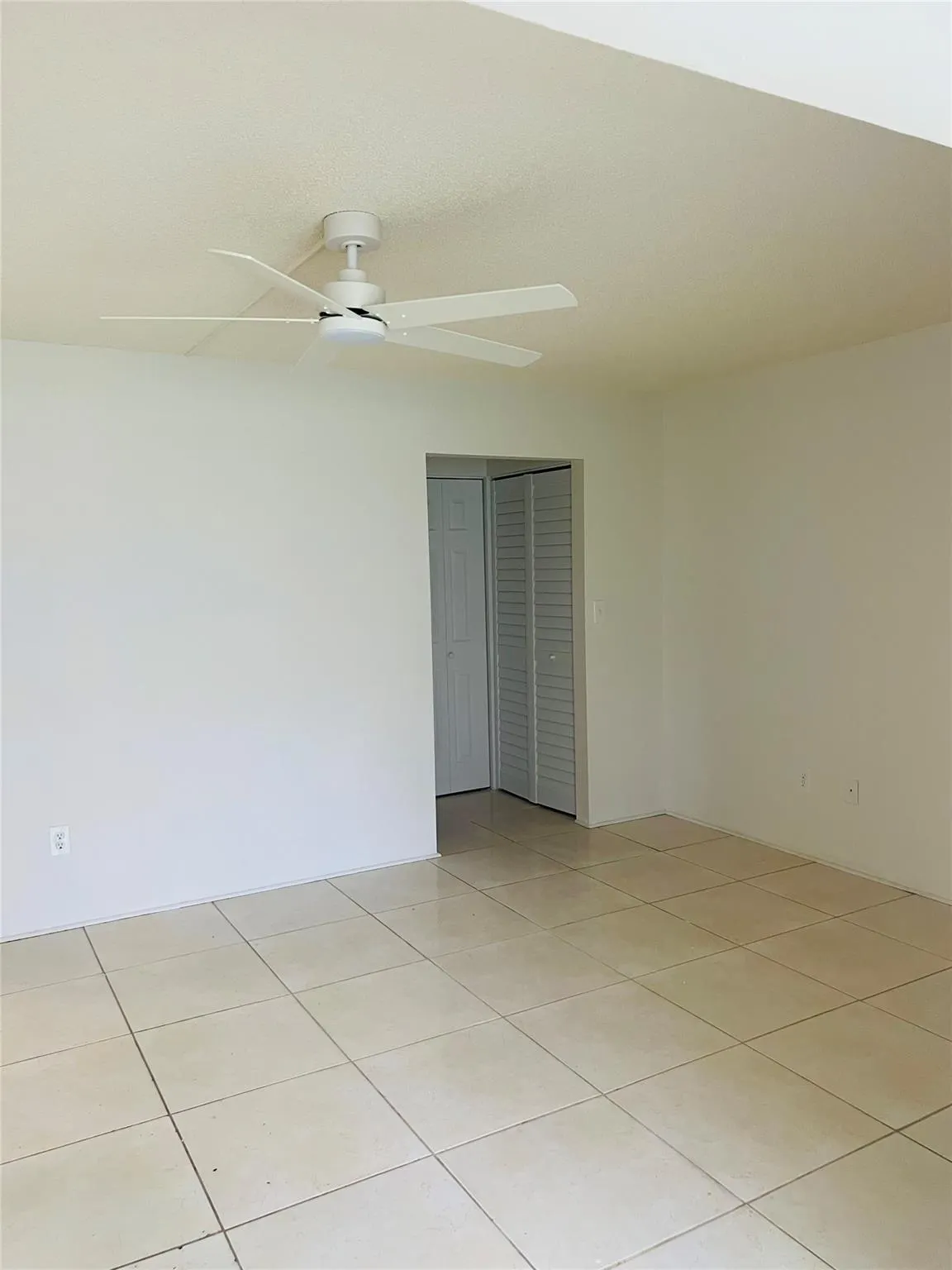 7500 NW 17 Street, #106