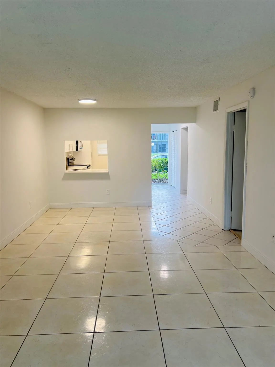 7500 NW 17 Street, #106