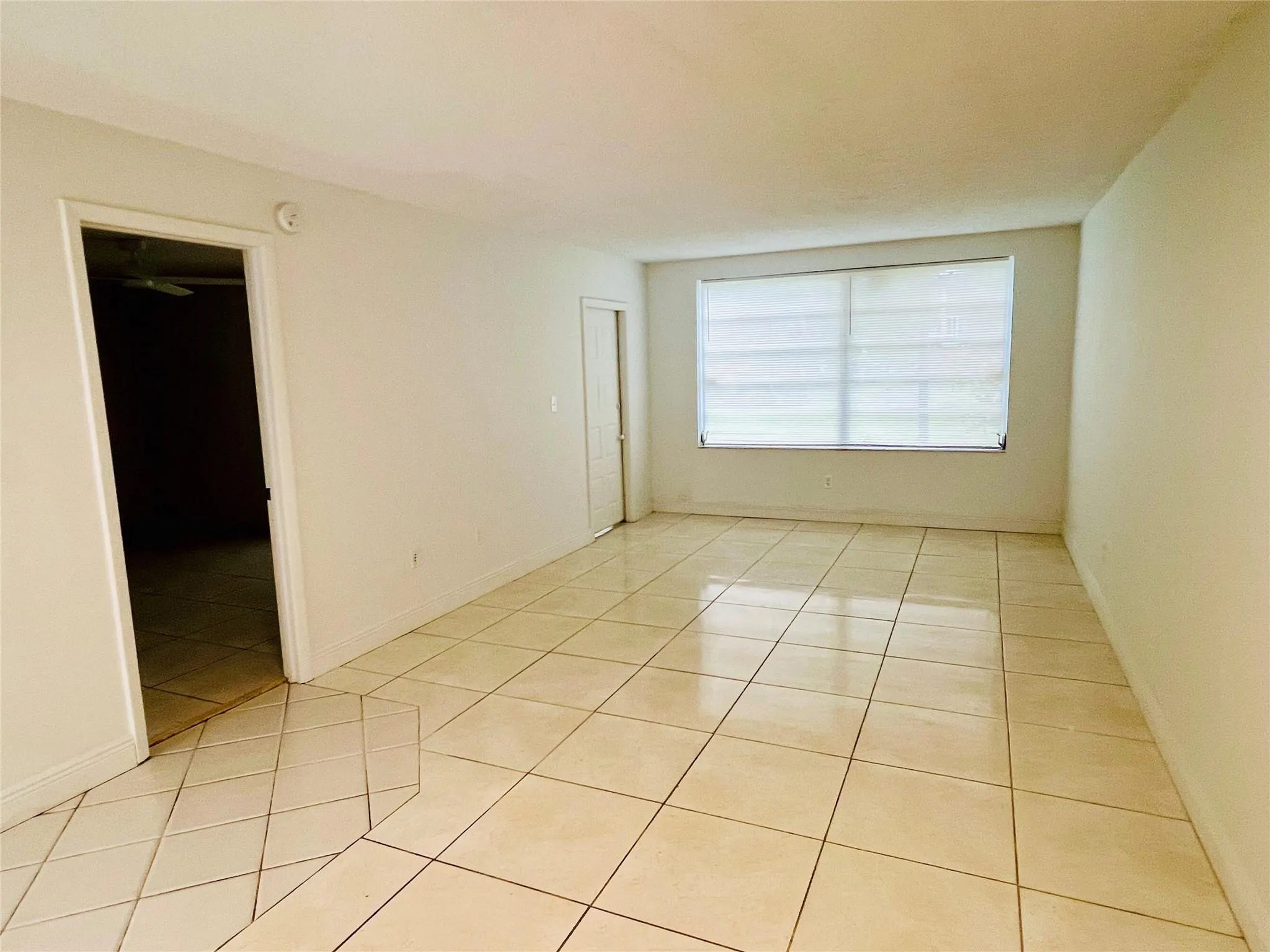 7500 NW 17 Street, #106
