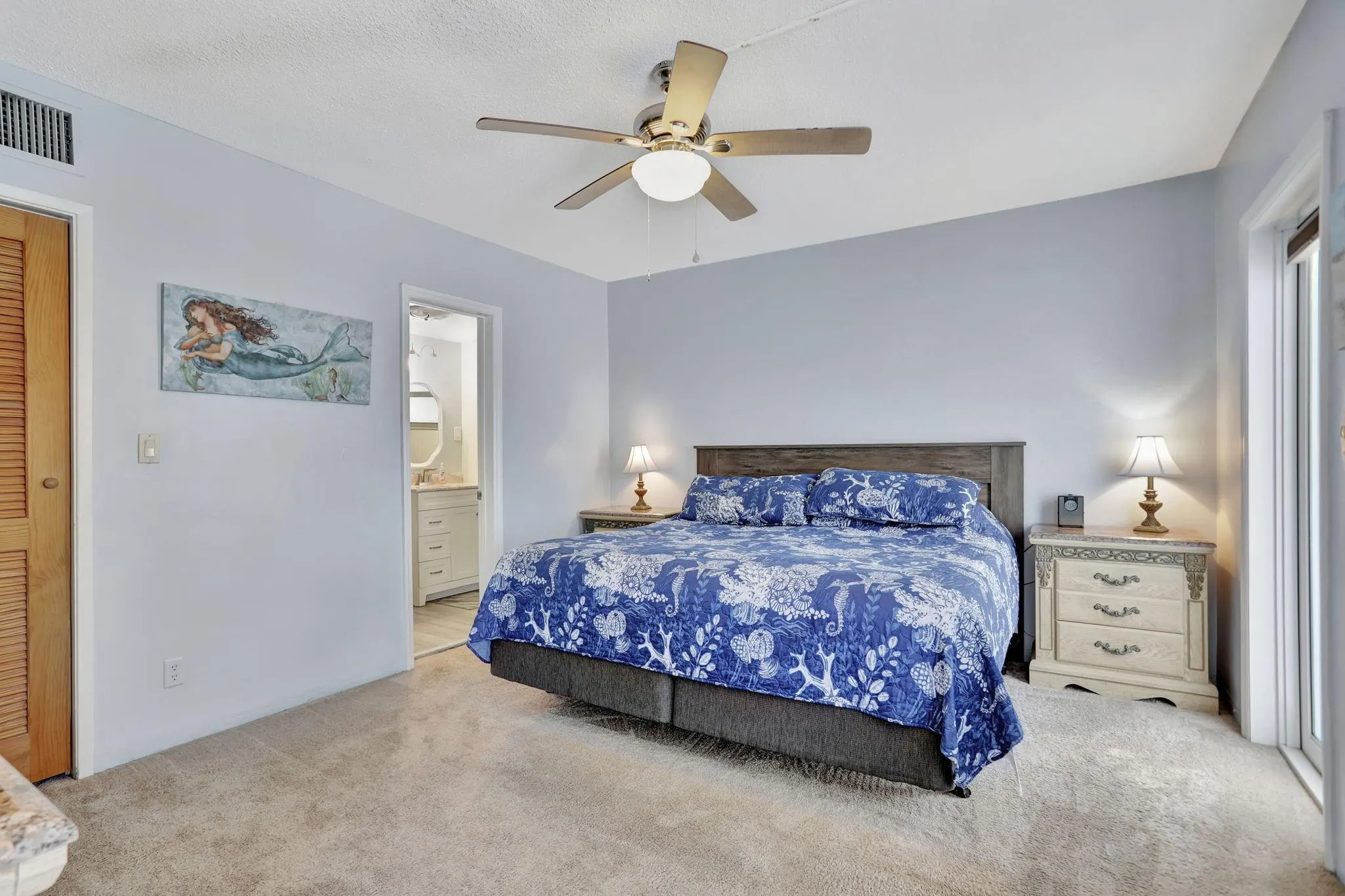 999 N Riverside Dr, #3