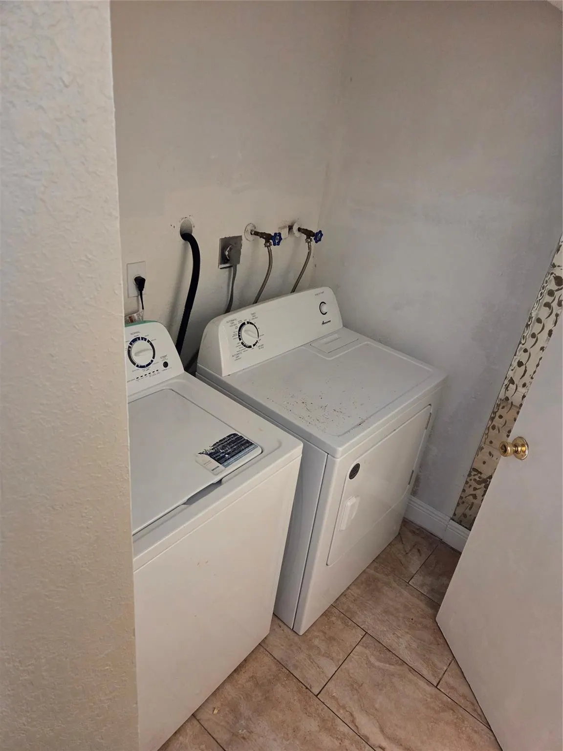 8218 NW 8 Place, #2