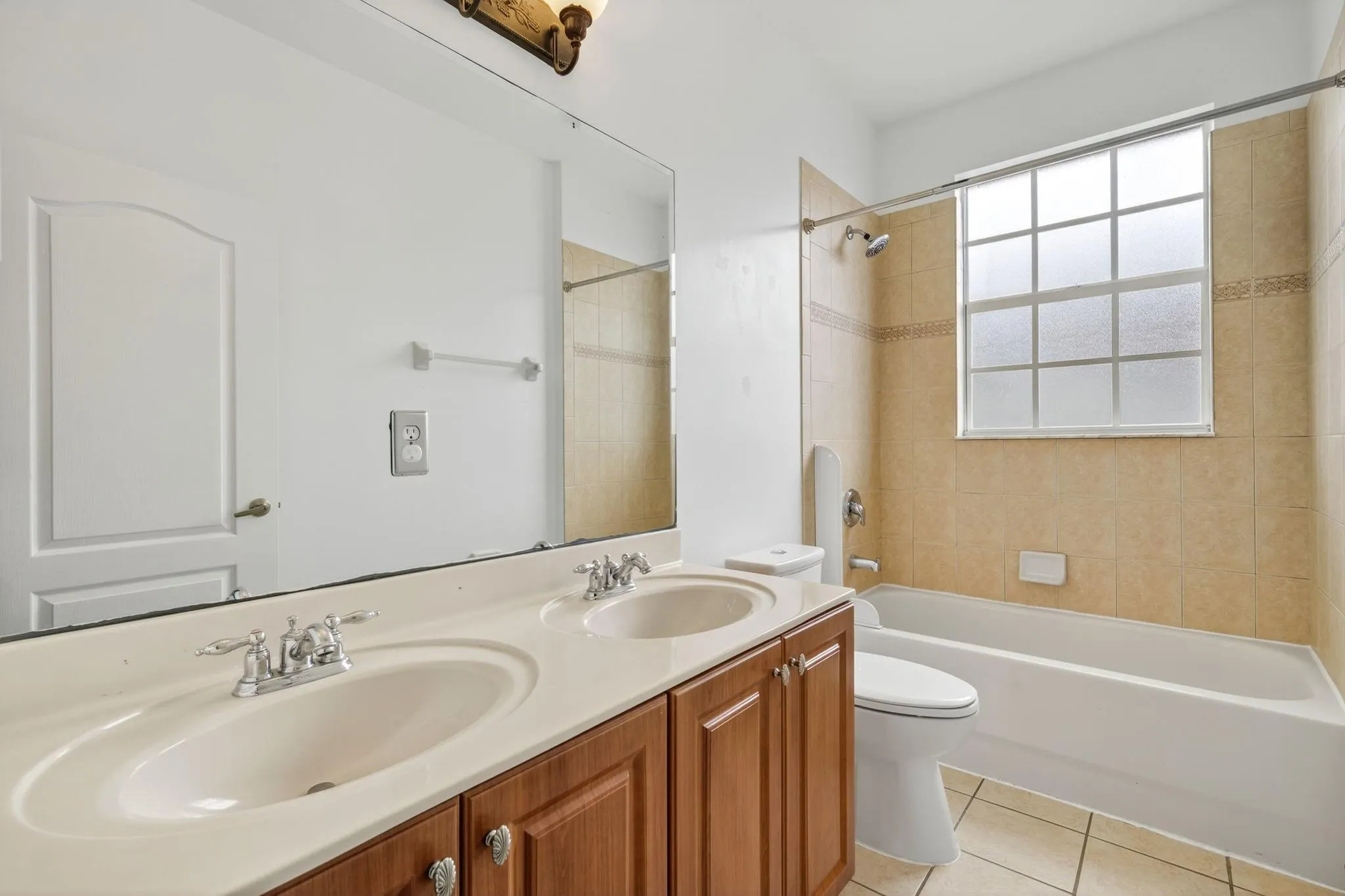 7029 Ambrosia Lane, #606