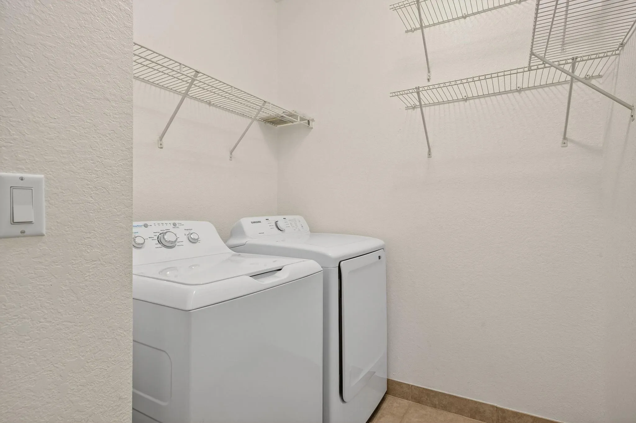 7029 Ambrosia Lane, #606