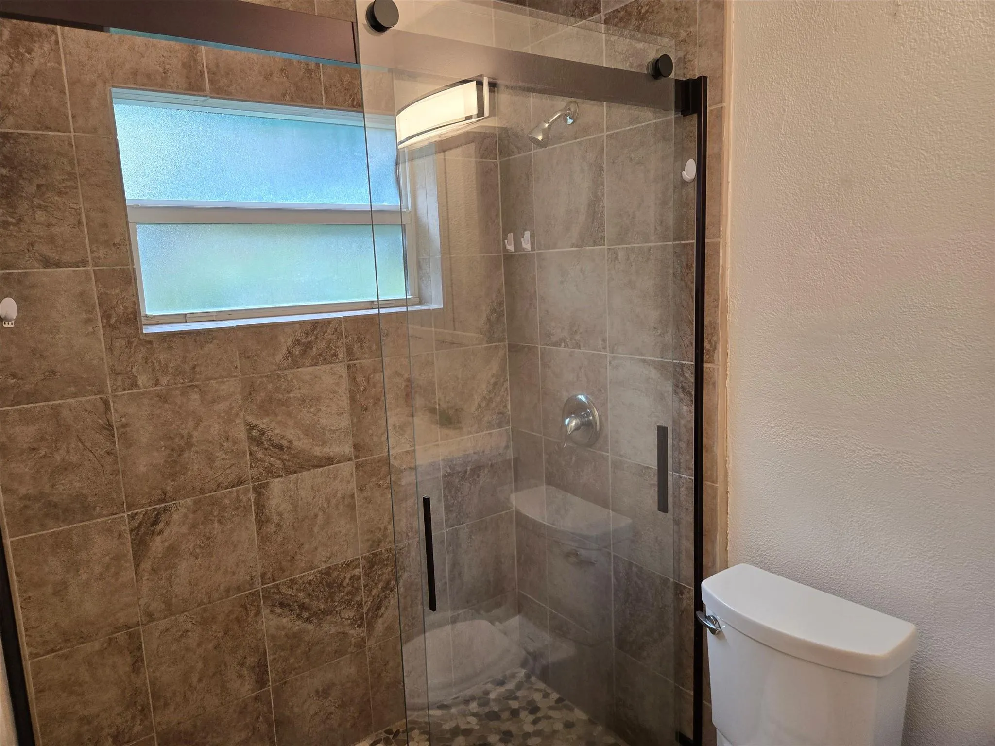 11210 NW 39th St