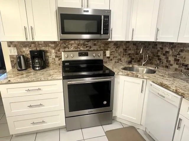 2508 Bay Dr, #25