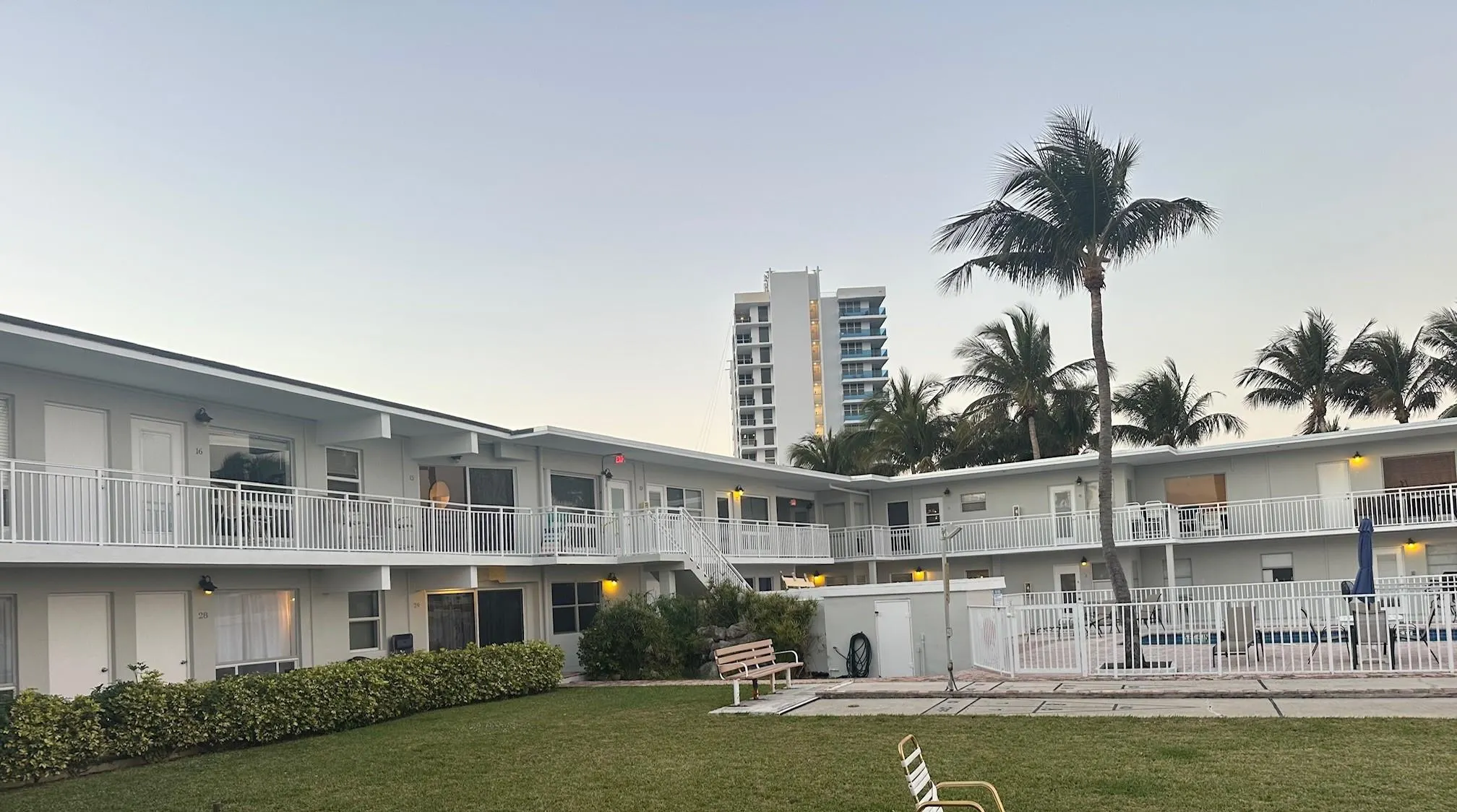 2508 Bay Dr, #25