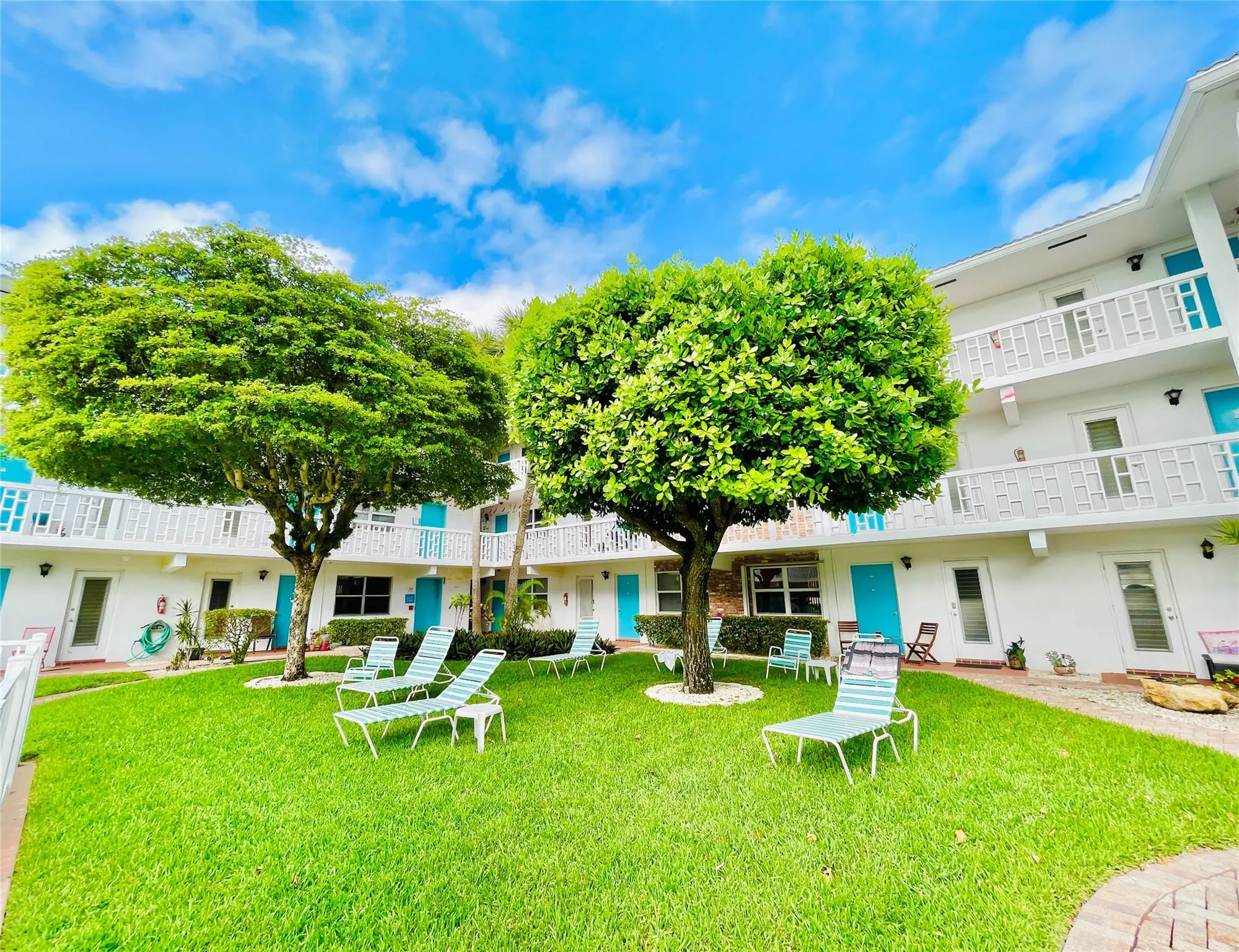 234 Hibiscus Ave, #271