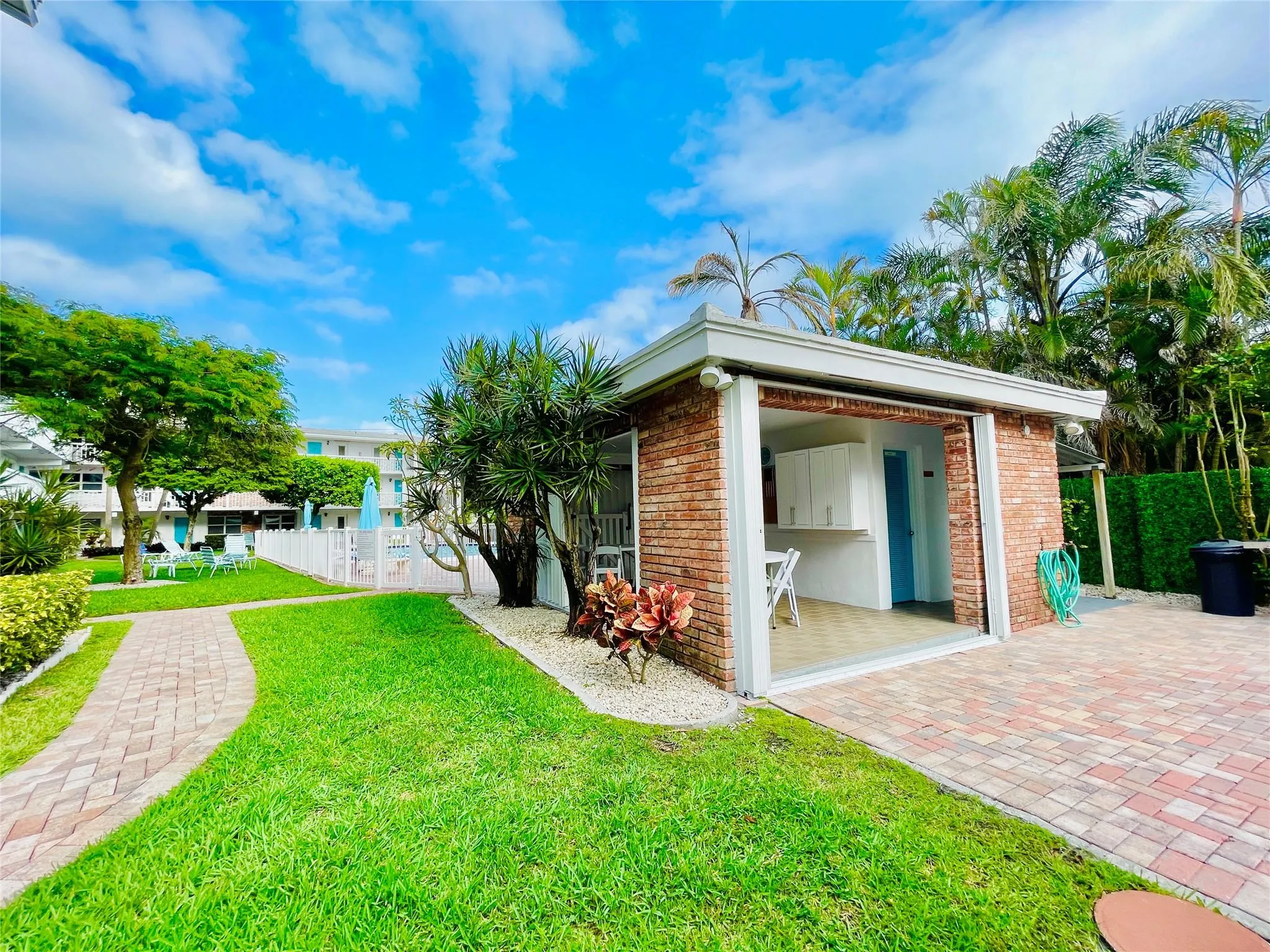 234 Hibiscus Ave, #271