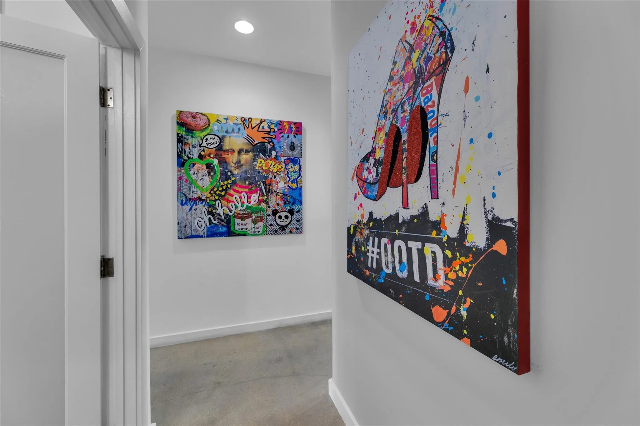 303 SW 9th St