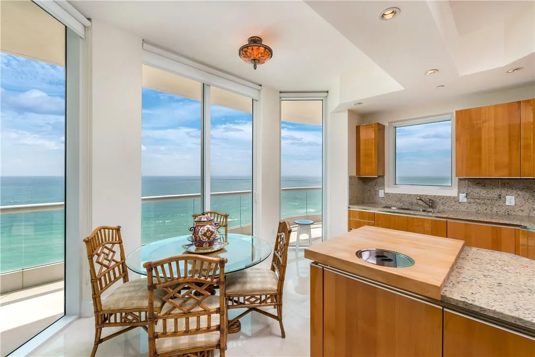 16051 Collins Ave, #1202