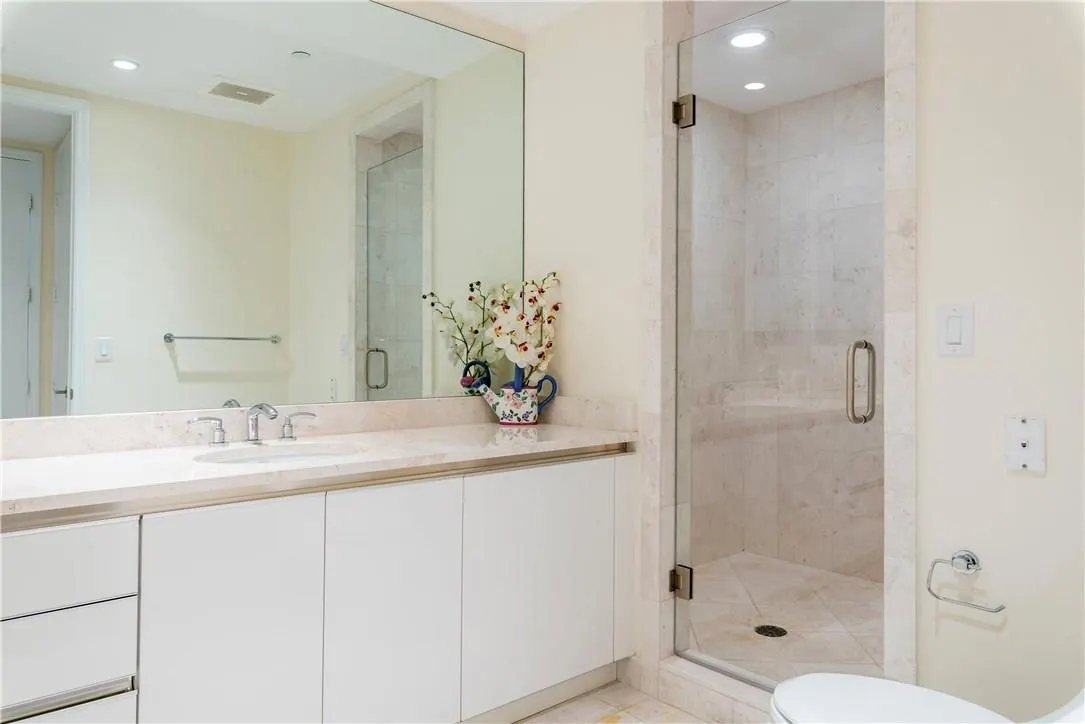 16051 Collins Ave, #1202