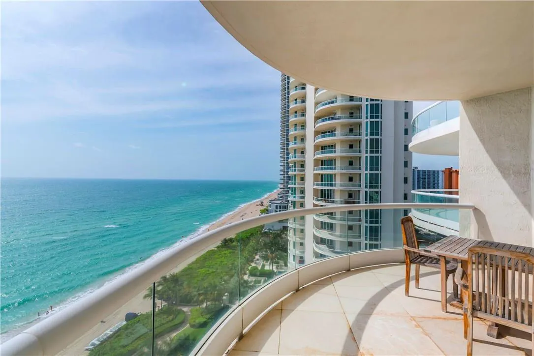 16051 Collins Ave, #1202
