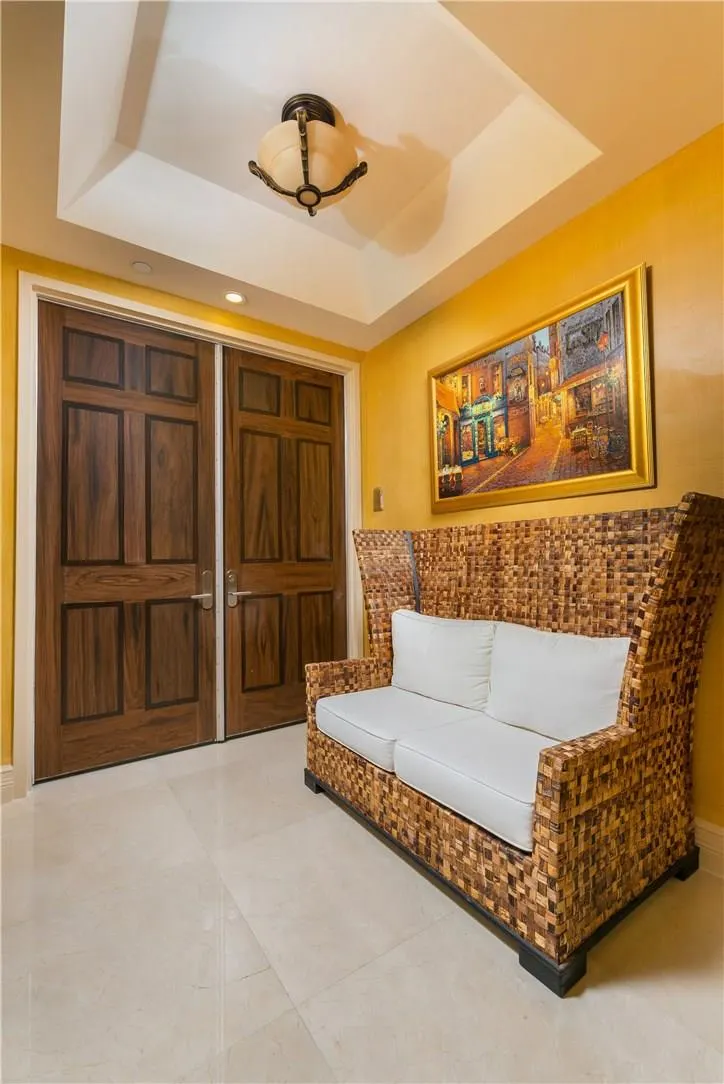 16051 Collins Ave, #1202