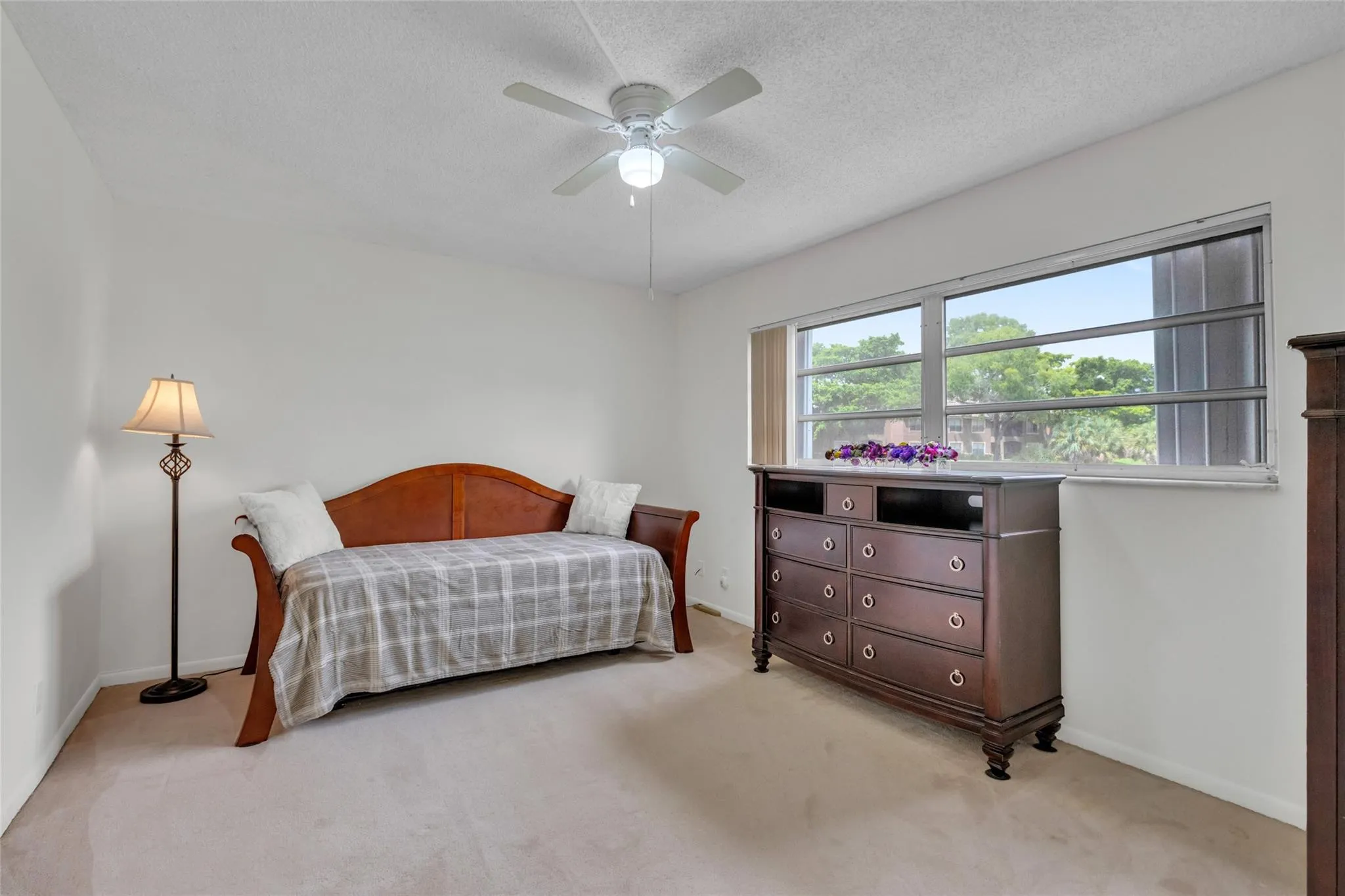 2850 S Forest Hills Blvd, #105