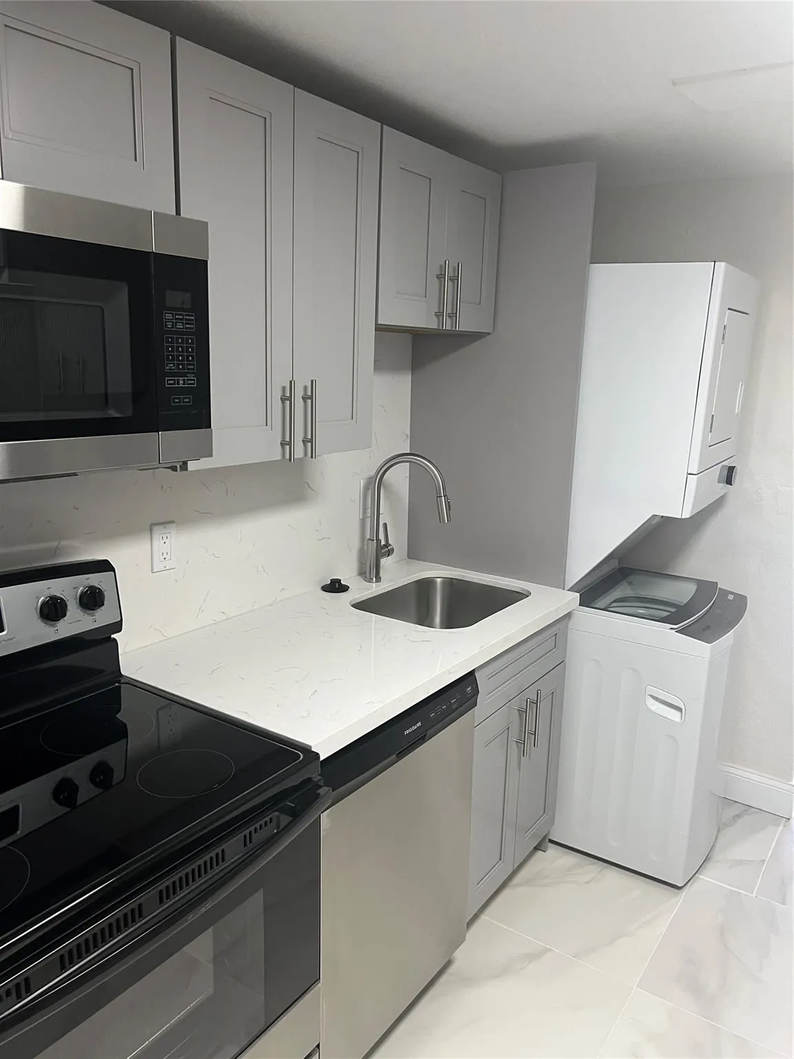 8705 NW 38TH DRIVE, #2A