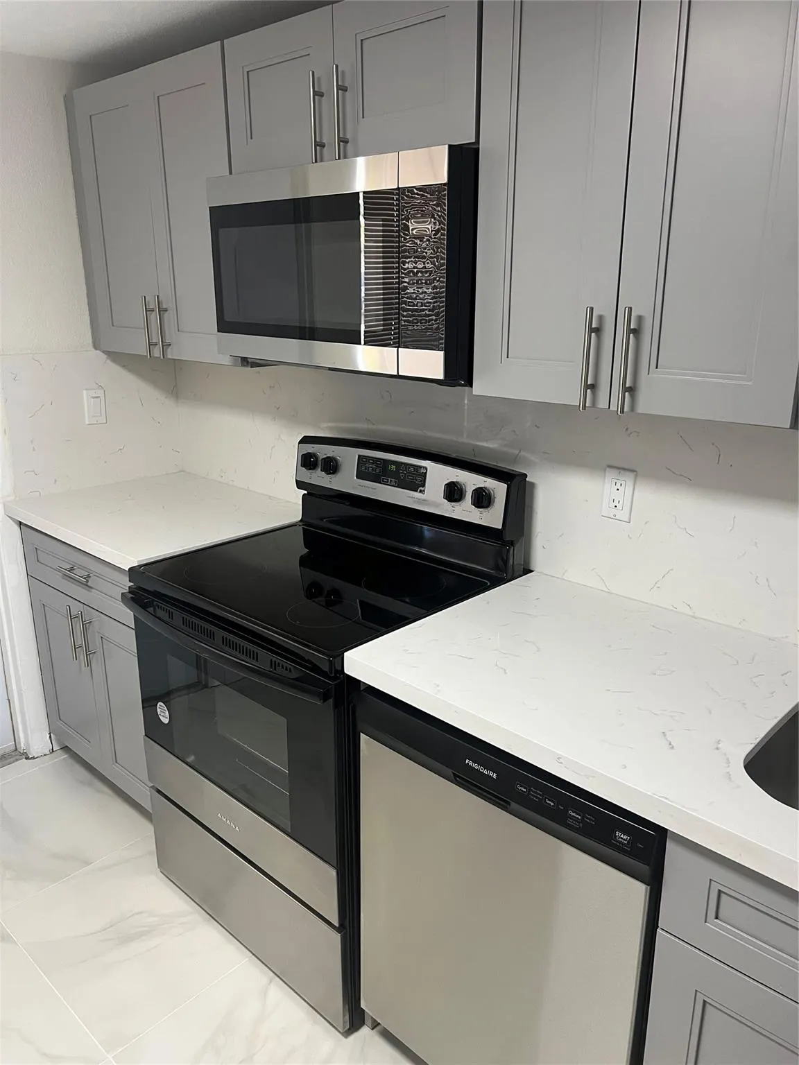 8705 NW 38TH DRIVE, #2A