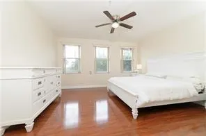 820 Millbrae Ct, #4