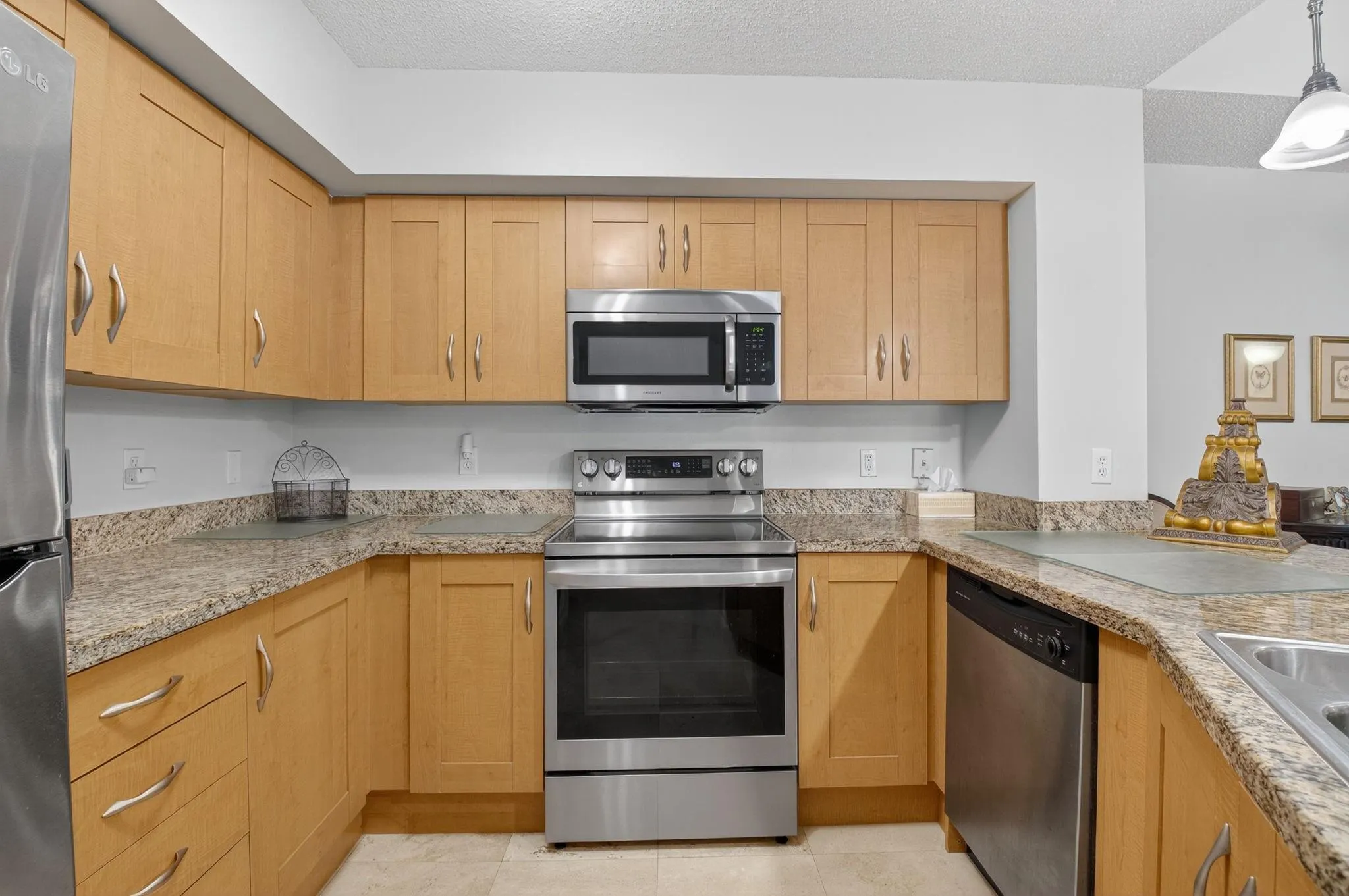 3237 Clint Moore Rd, #206