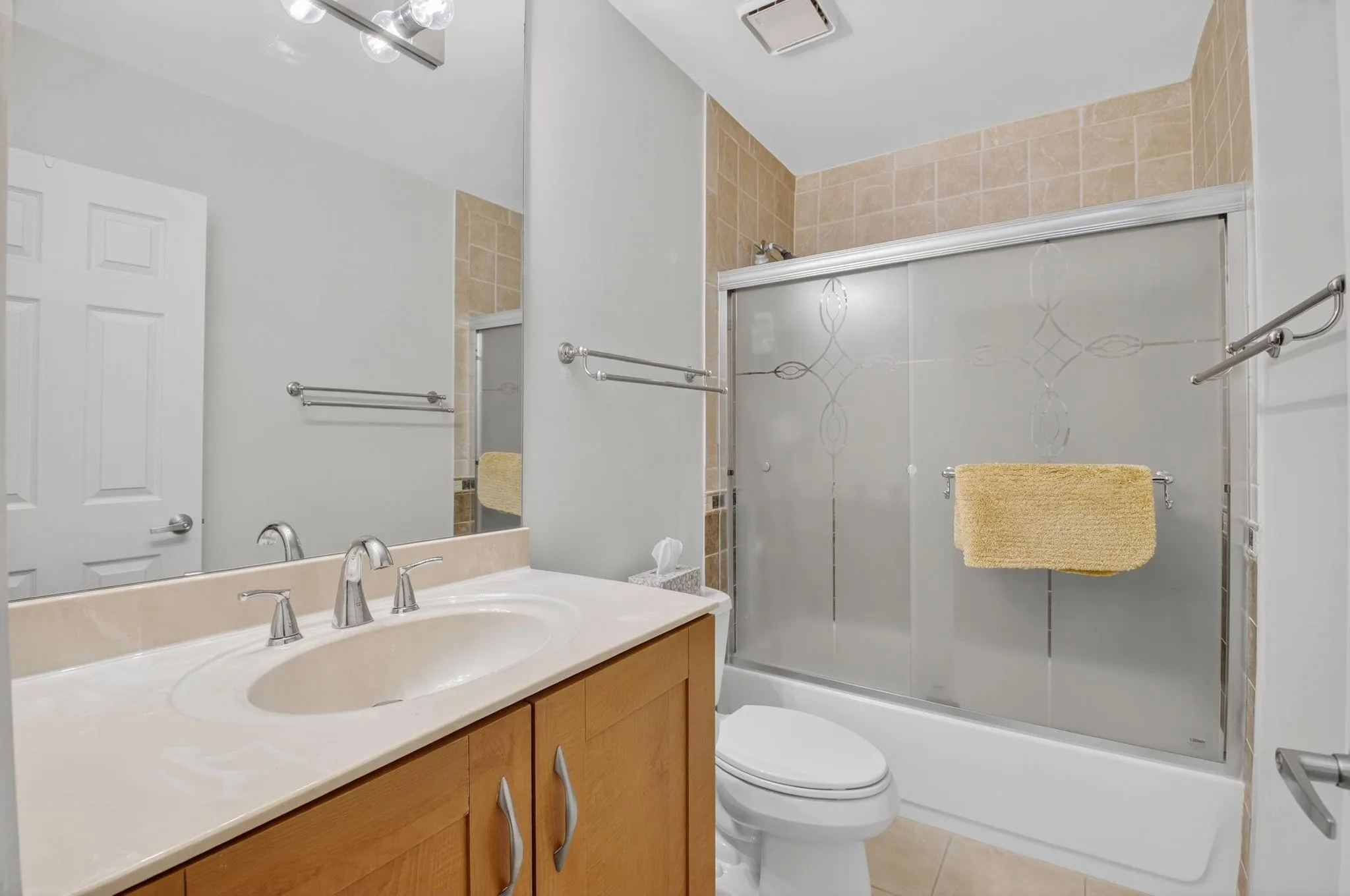 3237 Clint Moore Rd, #206