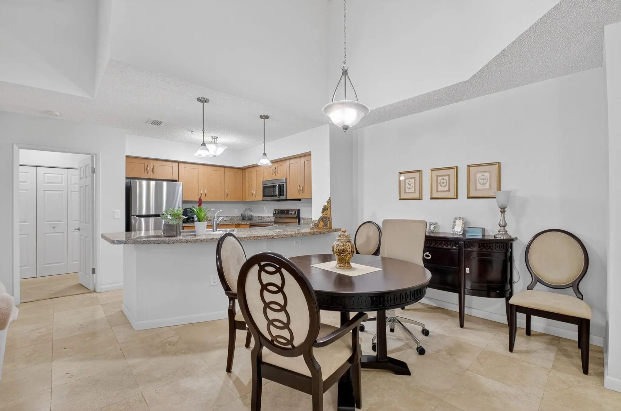 3237 Clint Moore Rd, #206