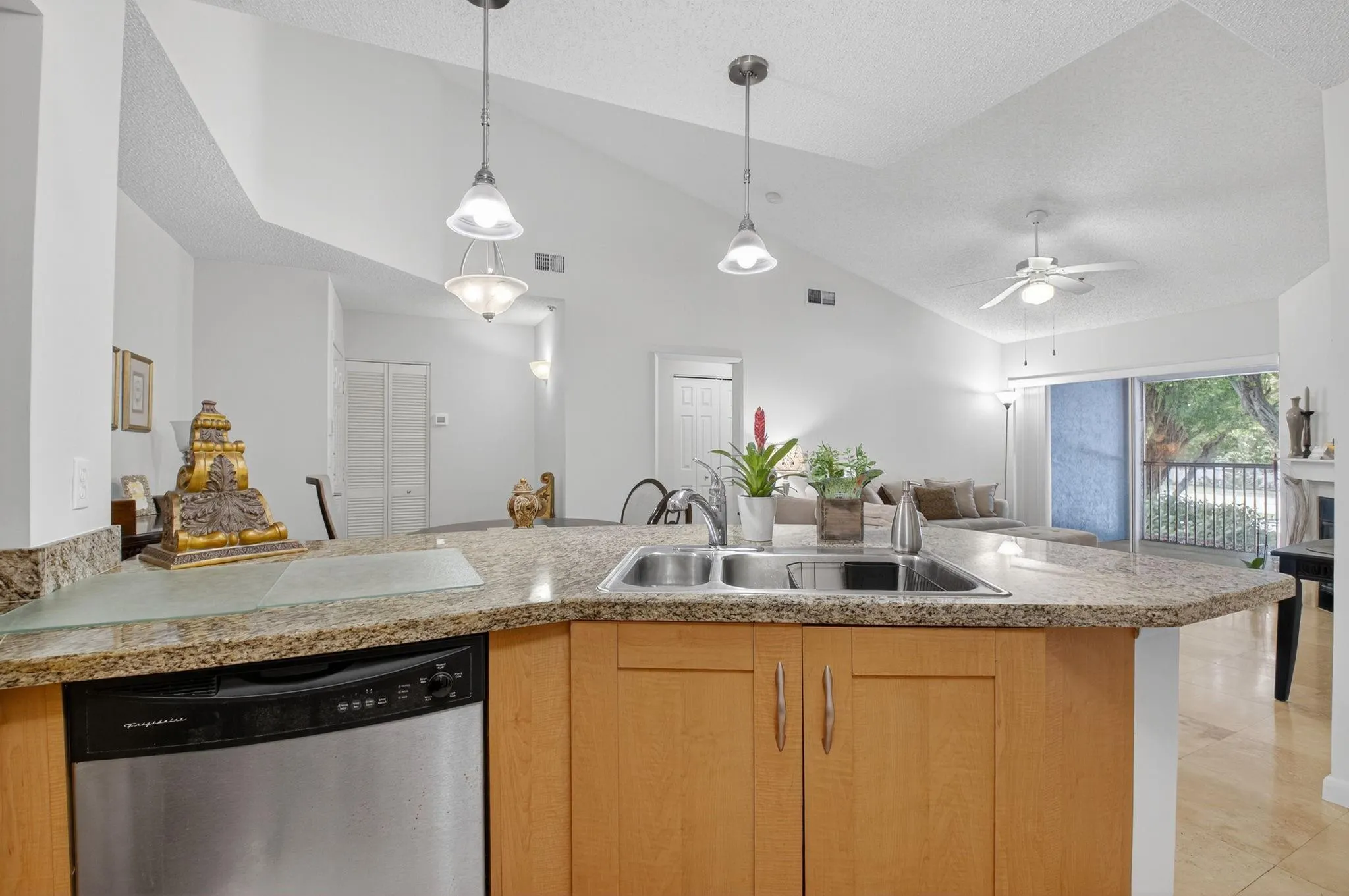 3237 Clint Moore Rd, #206