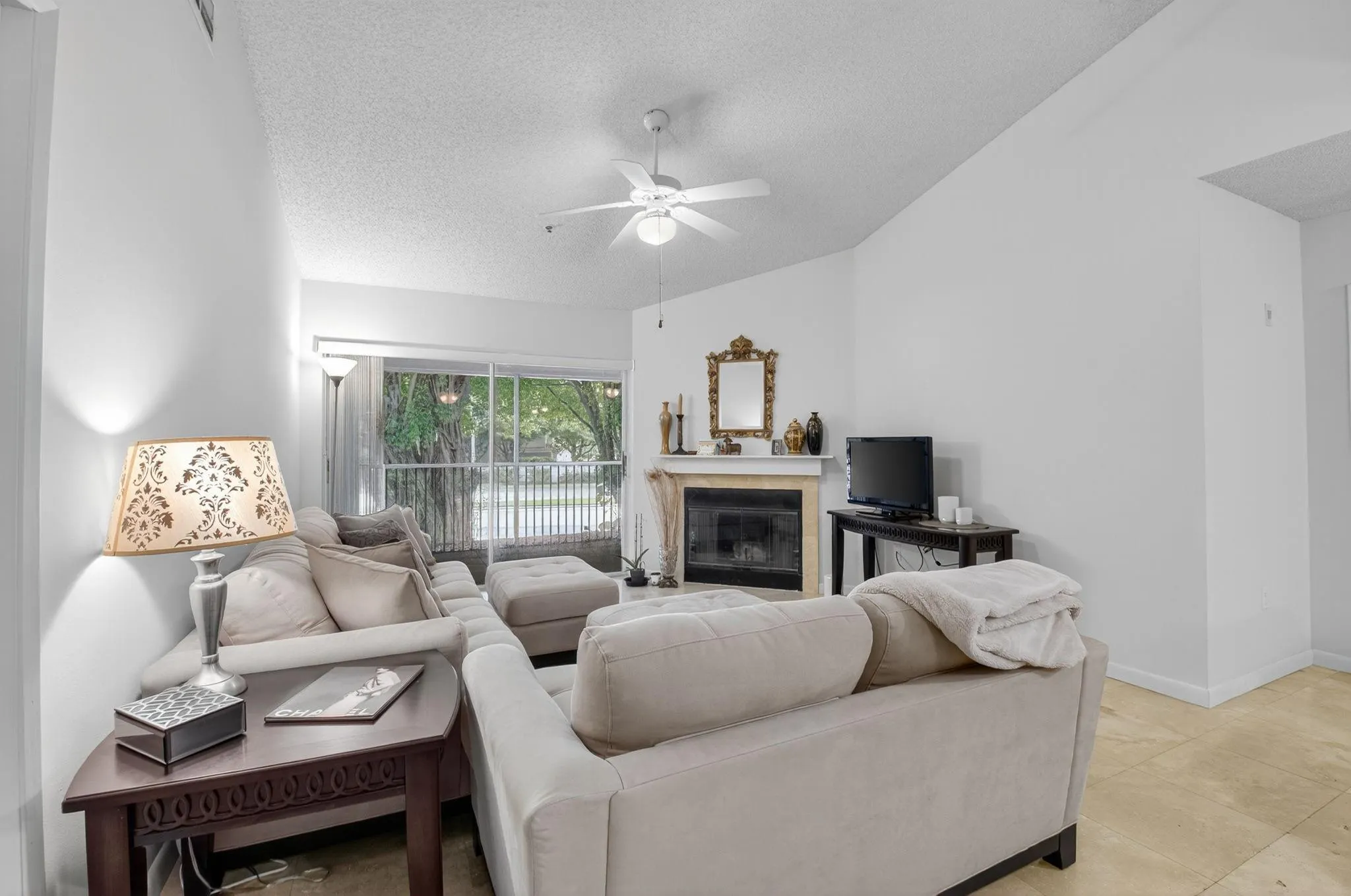 3237 Clint Moore Rd, #206