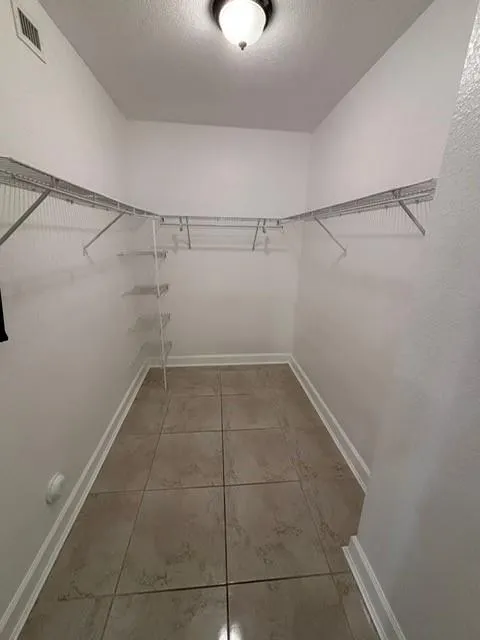 1830 Radius Dr, #220